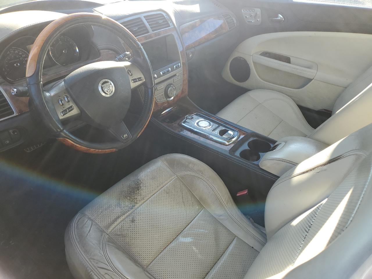 2010 Jaguar Xkr Black vin: SAJXA4EC6AMB38047