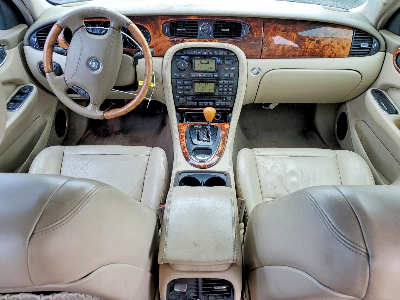 2004 Jaguar Xj8 Black vin: SAJXA71C44SG17431