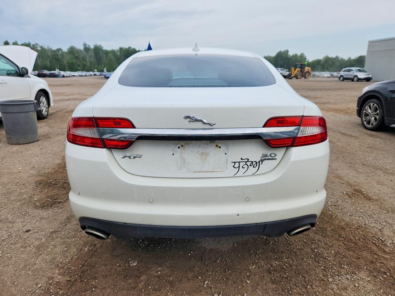 2013 Jaguar Xf White vin: SAJXJ0EF9D8S79059