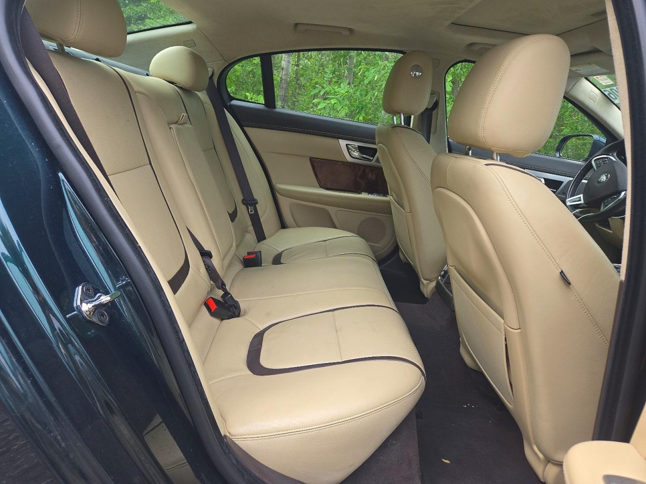 2015 Jaguar Xf 3.0 Sport Awd Green vin: SAJXJ0FF1F8U69326
