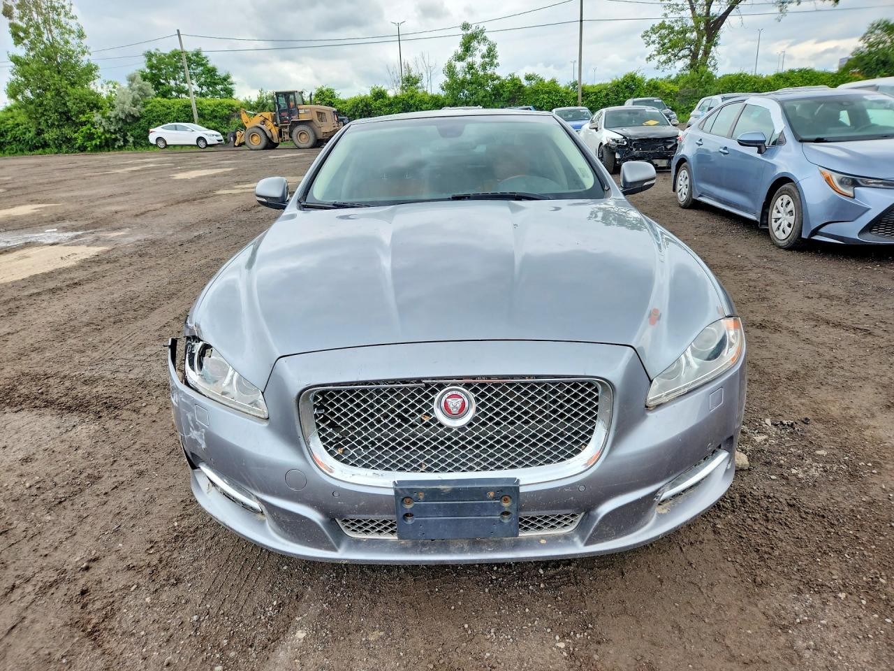 2015 Jaguar Xj Charcoal vin: SAJXJ1CD7F8V81170