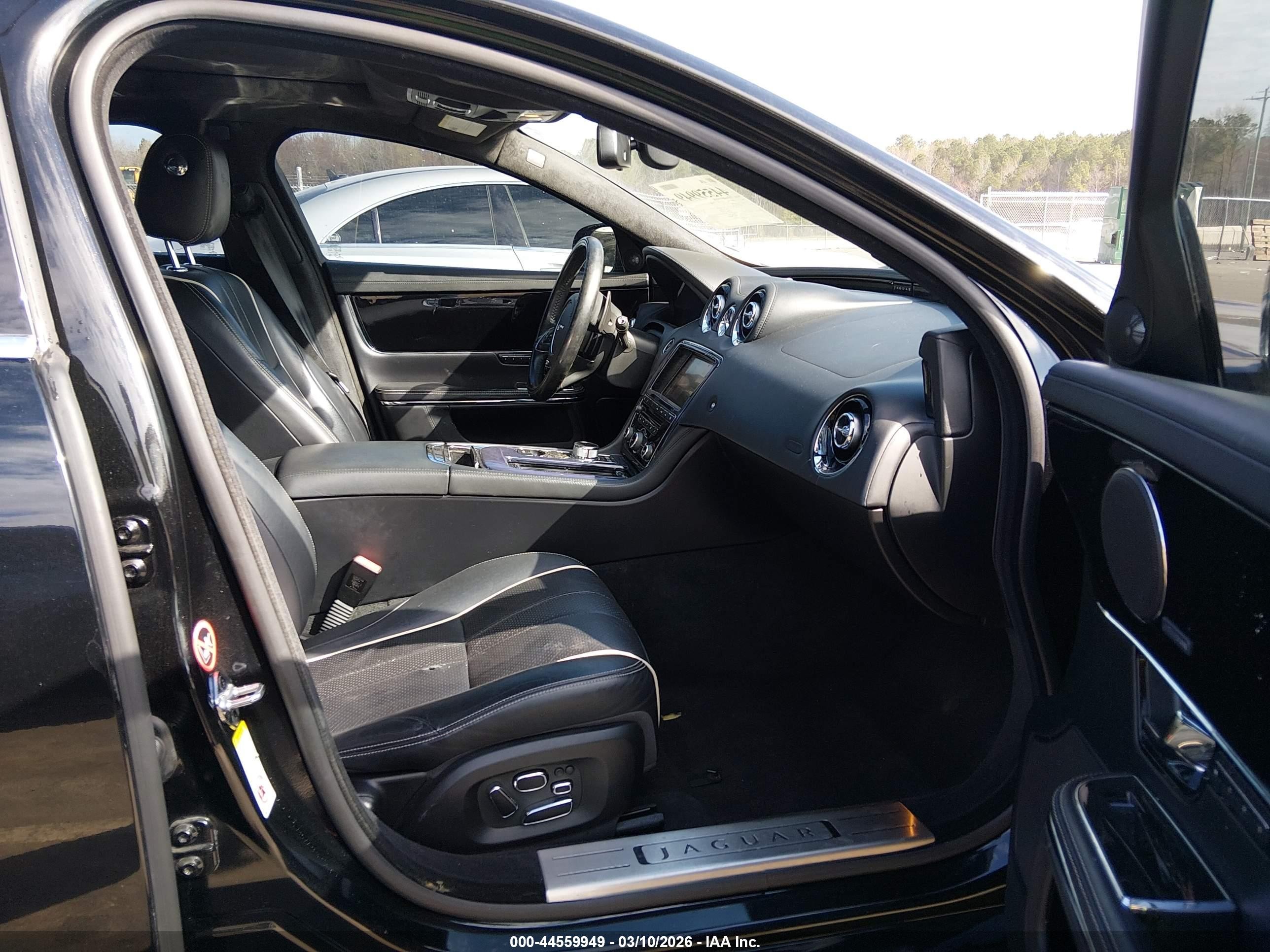 2013 Jaguar Xj Xjl Portfolio Black vin: SAJXJ2GD6D8V47007