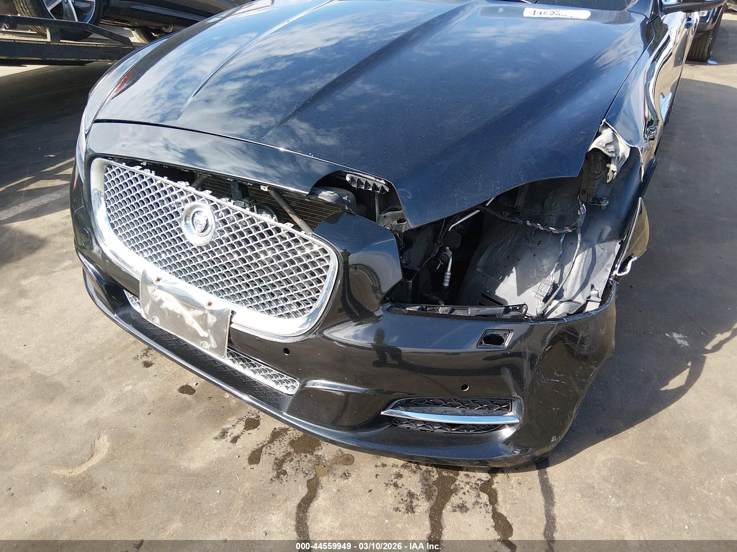 2013 Jaguar Xj Xjl Portfolio Black vin: SAJXJ2GD6D8V47007