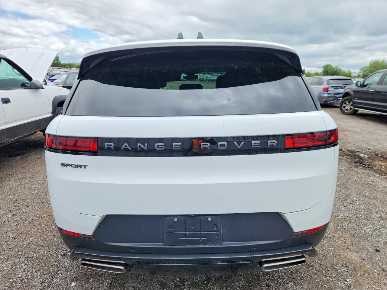 2026 Land Rover Range Rover Sport S White vin: SAL1J9EU6TA623356