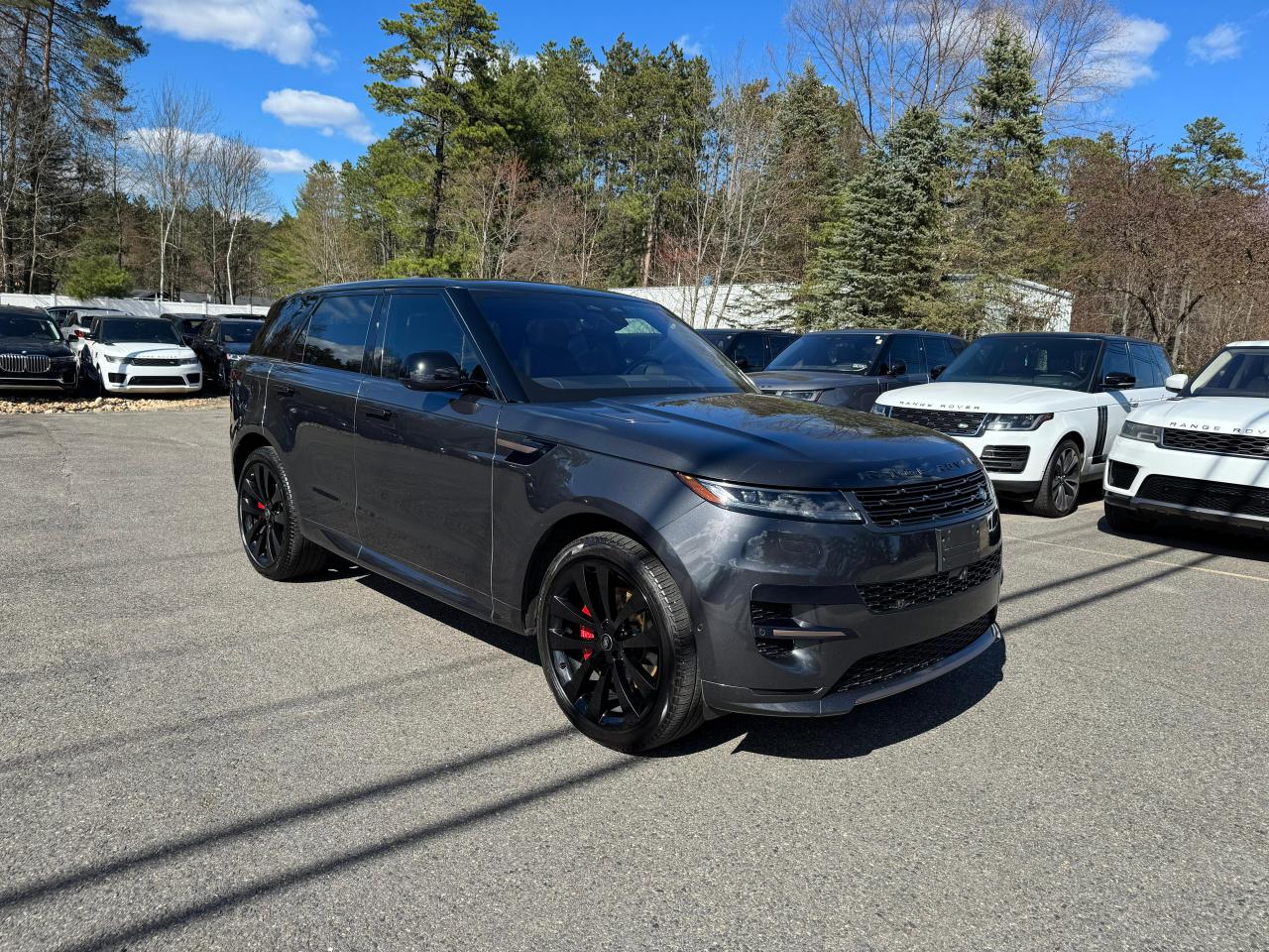 2023 Land Rover Range Rover Sport Dynamic Se Gray vin: SAL1L9FU3PA109303