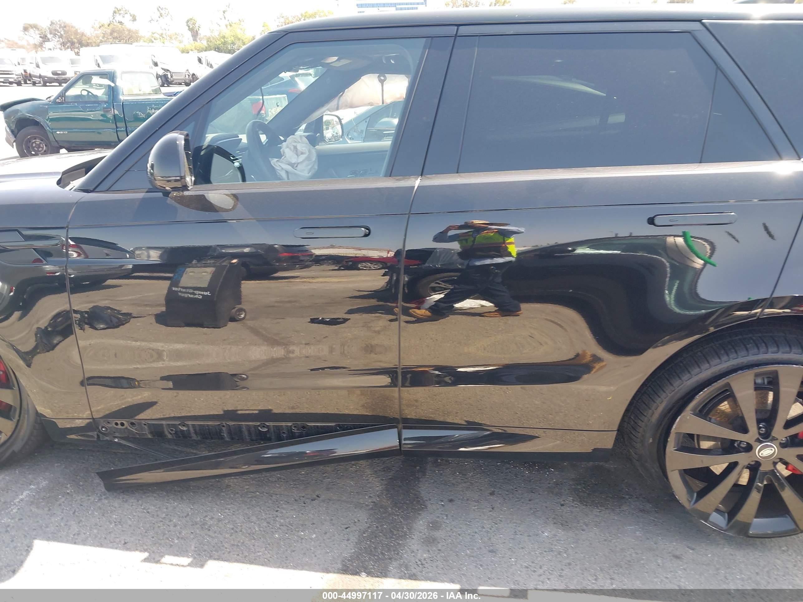 2024 Land Rover Range Rover Sport Dynamic Se Black vin: SAL1L9FU6RA422154