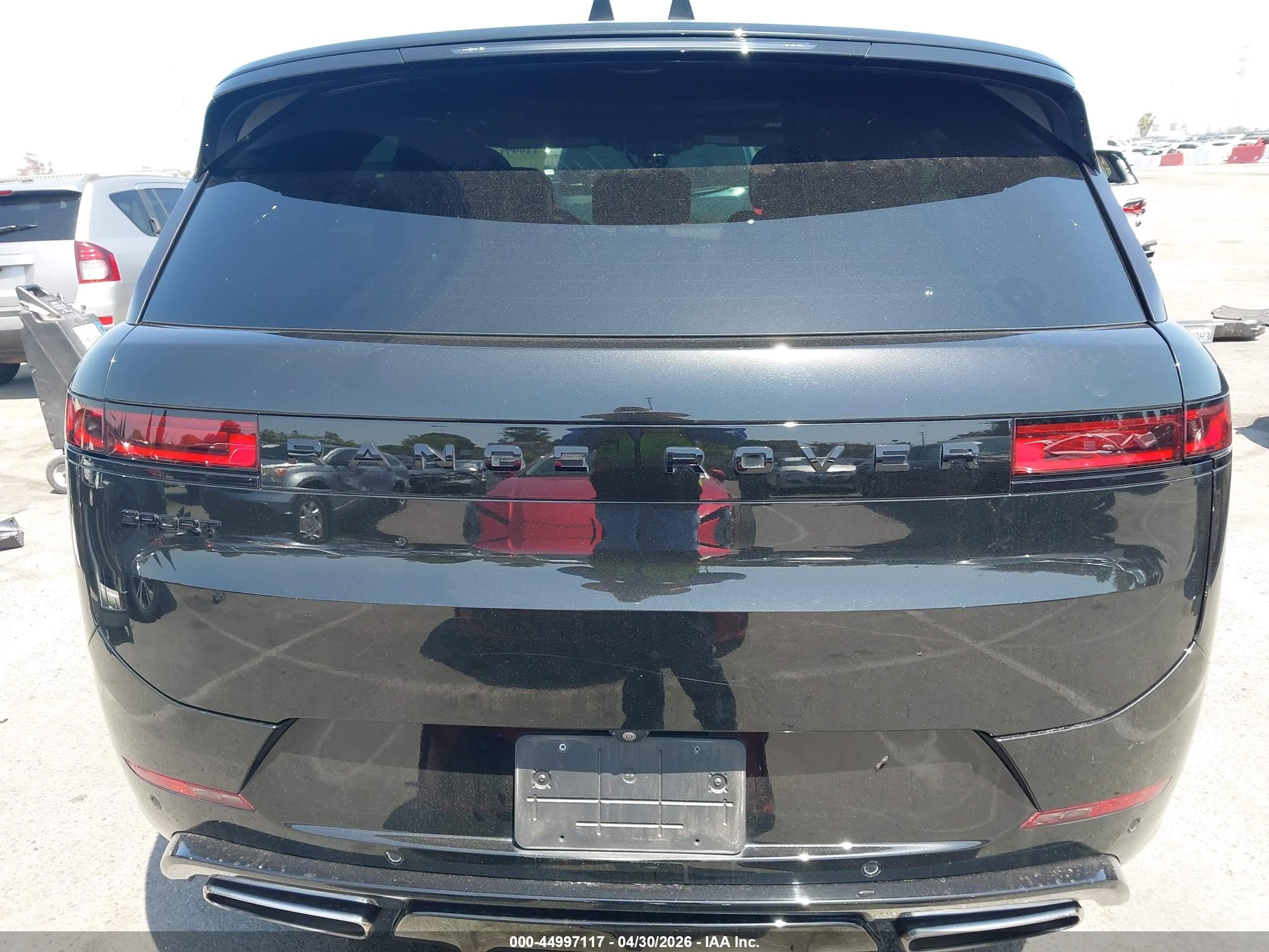 2024 Land Rover Range Rover Sport Dynamic Se Black vin: SAL1L9FU6RA422154