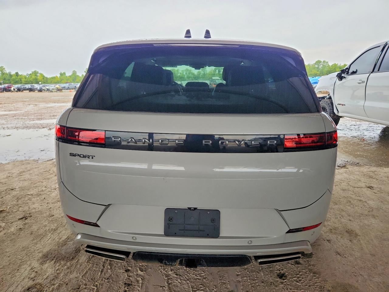 2024 Land Rover Range Rover Sport Dynamic Se White vin: SAL1L9FUXRA167248