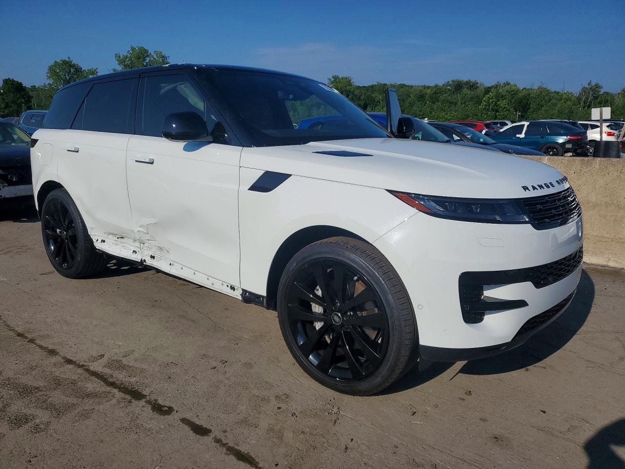 2025 Land Rover Range Rover Sport Se White vin: SAL1P9EUXSA481056