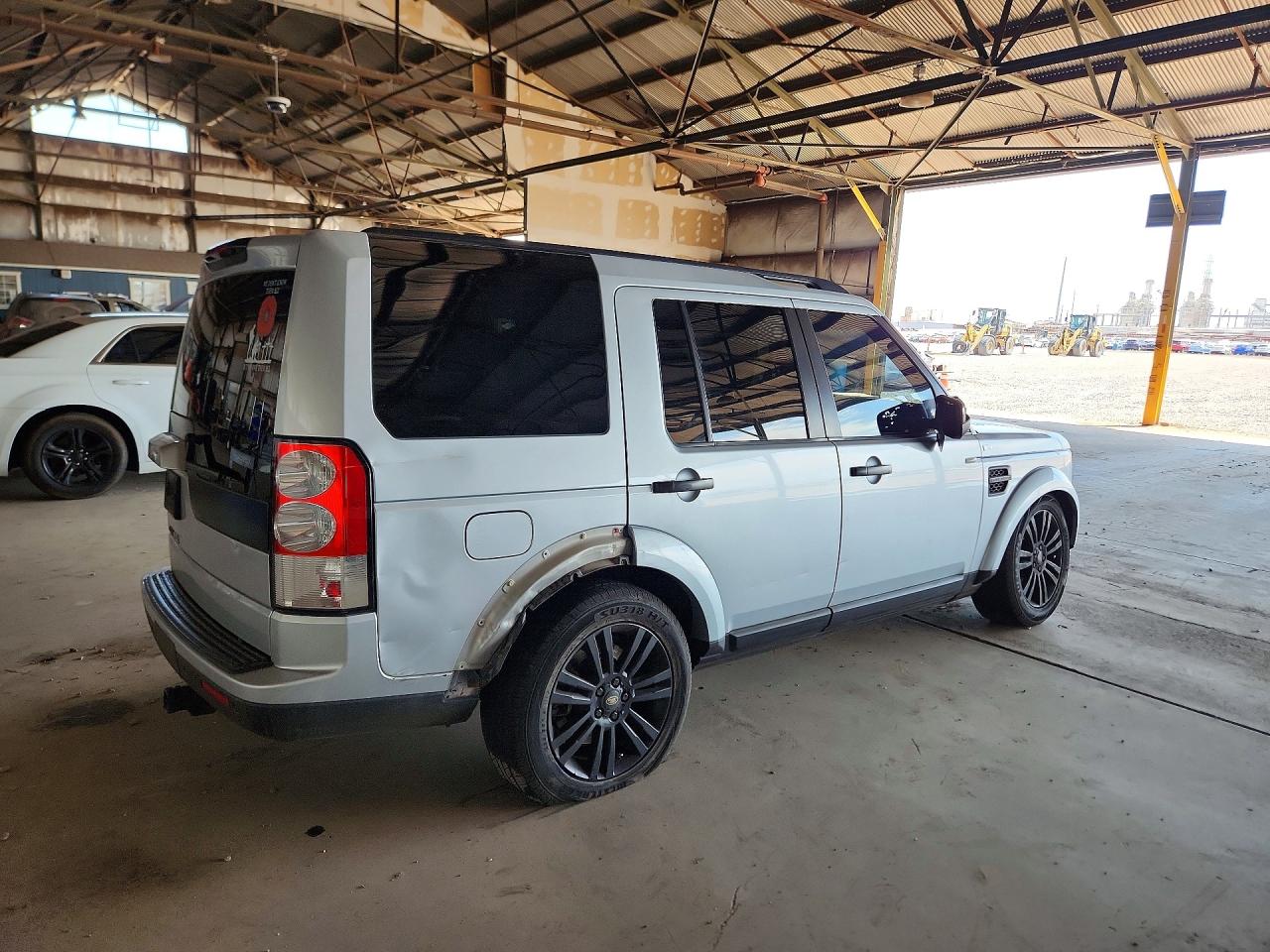 2011 Land Rover Lr4 Silver vin: SALAB2D42BA570885