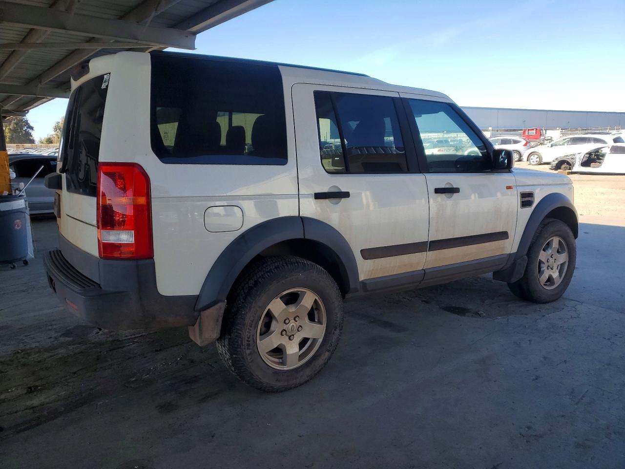 2006 Land Rover Lr3 White vin: SALAC24416A368140