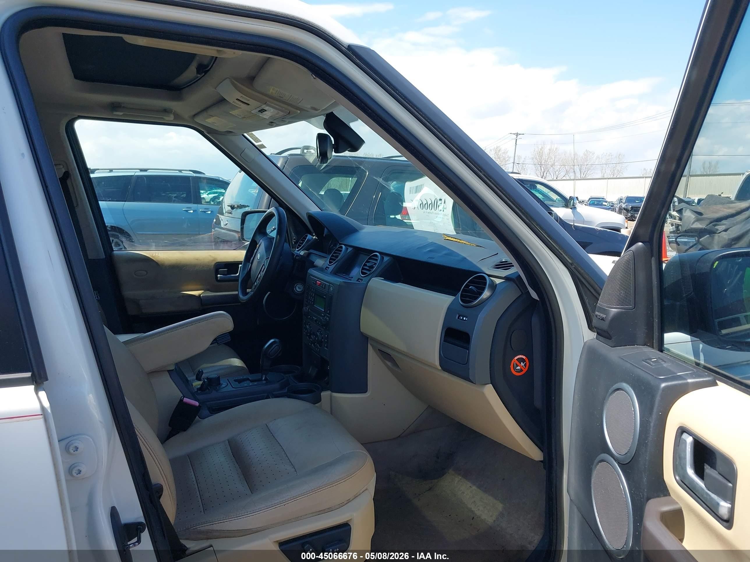 2006 Land Rover Lr3 V8 Hse White vin: SALAG25416A354855
