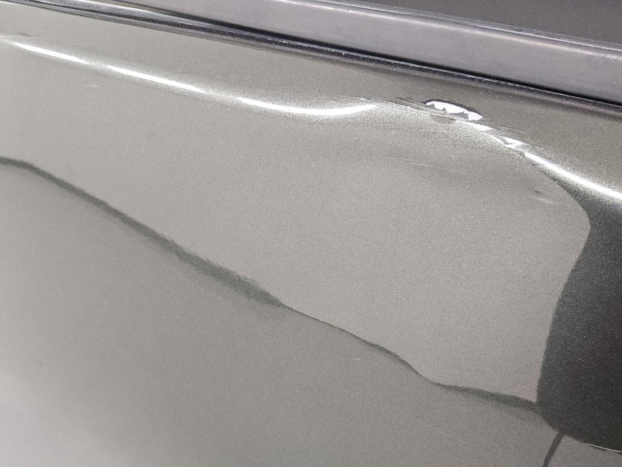 2008 Land Rover Lr3 Hse Green vin: SALAG25428A489975 Damage: Right Rear Door, Dent(S) W/ Paint Dmg, > 12 Inches