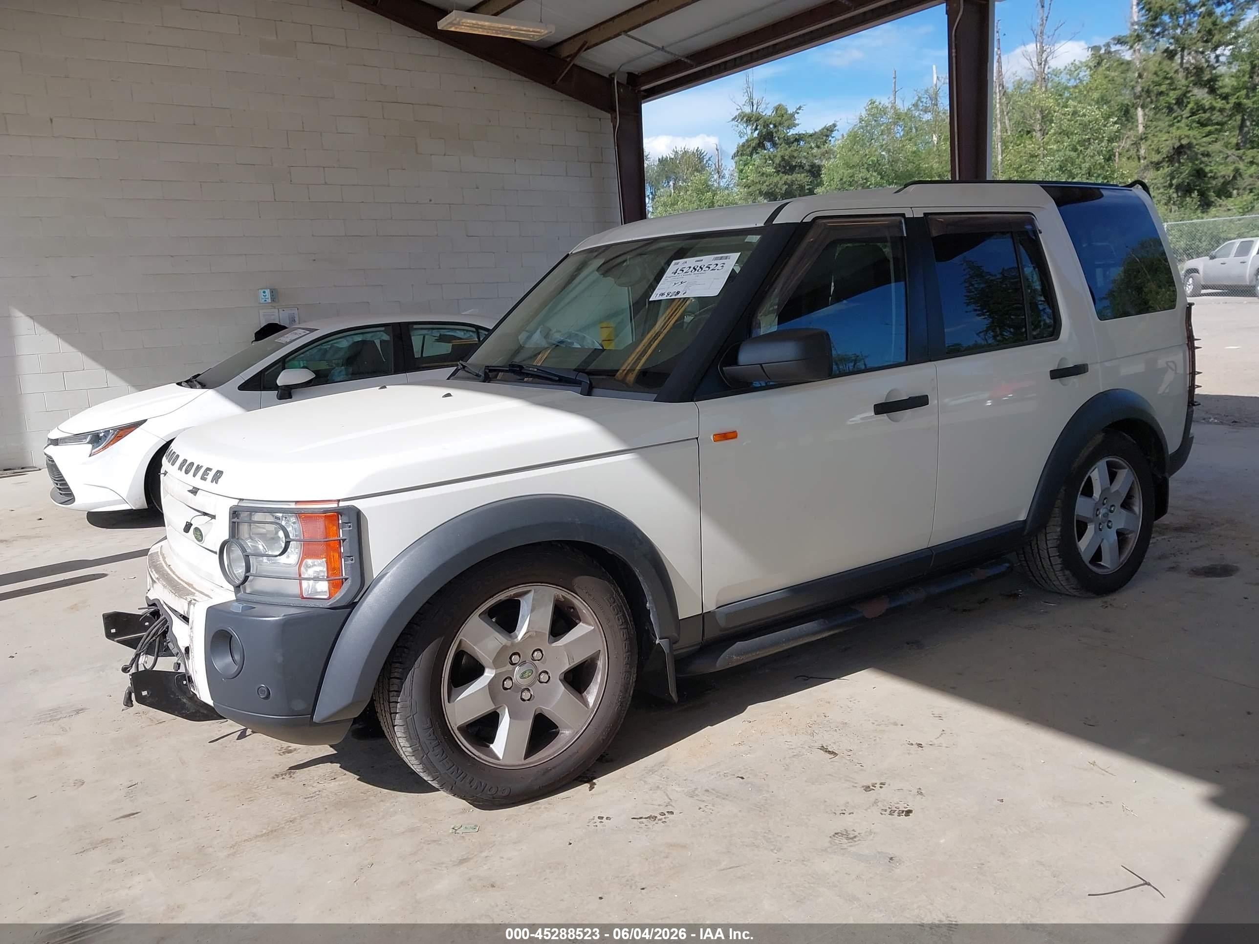 2006 Land Rover Lr3 V8 Hse White vin: SALAG25486A382474