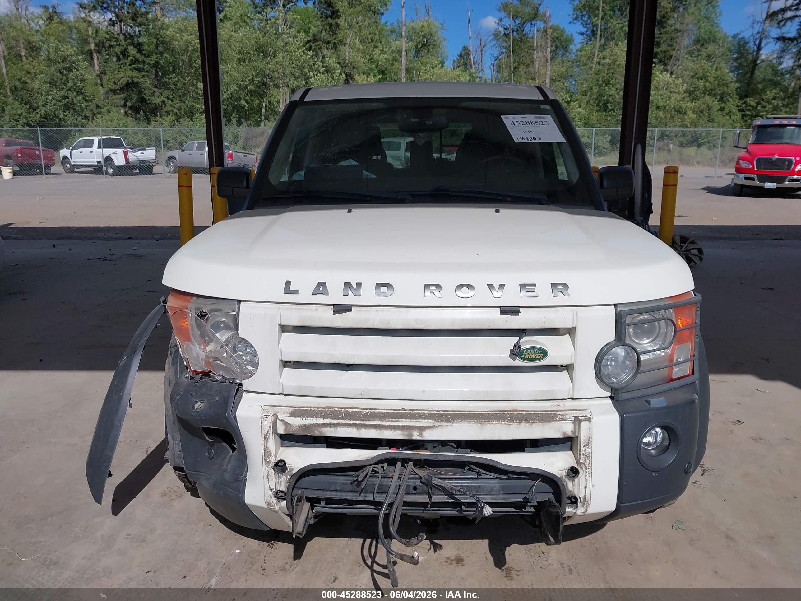 2006 Land Rover Lr3 V8 Hse White vin: SALAG25486A382474