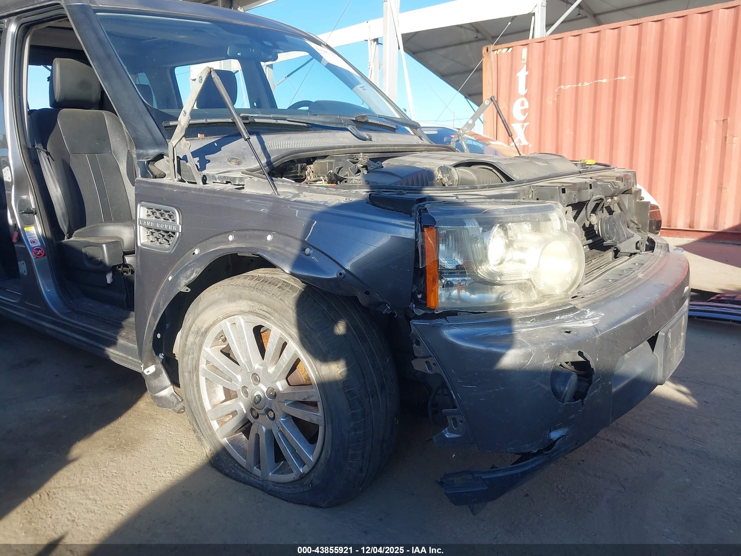 2011 Land Rover Lr4   Gray vin: SALAG2D40BA559336