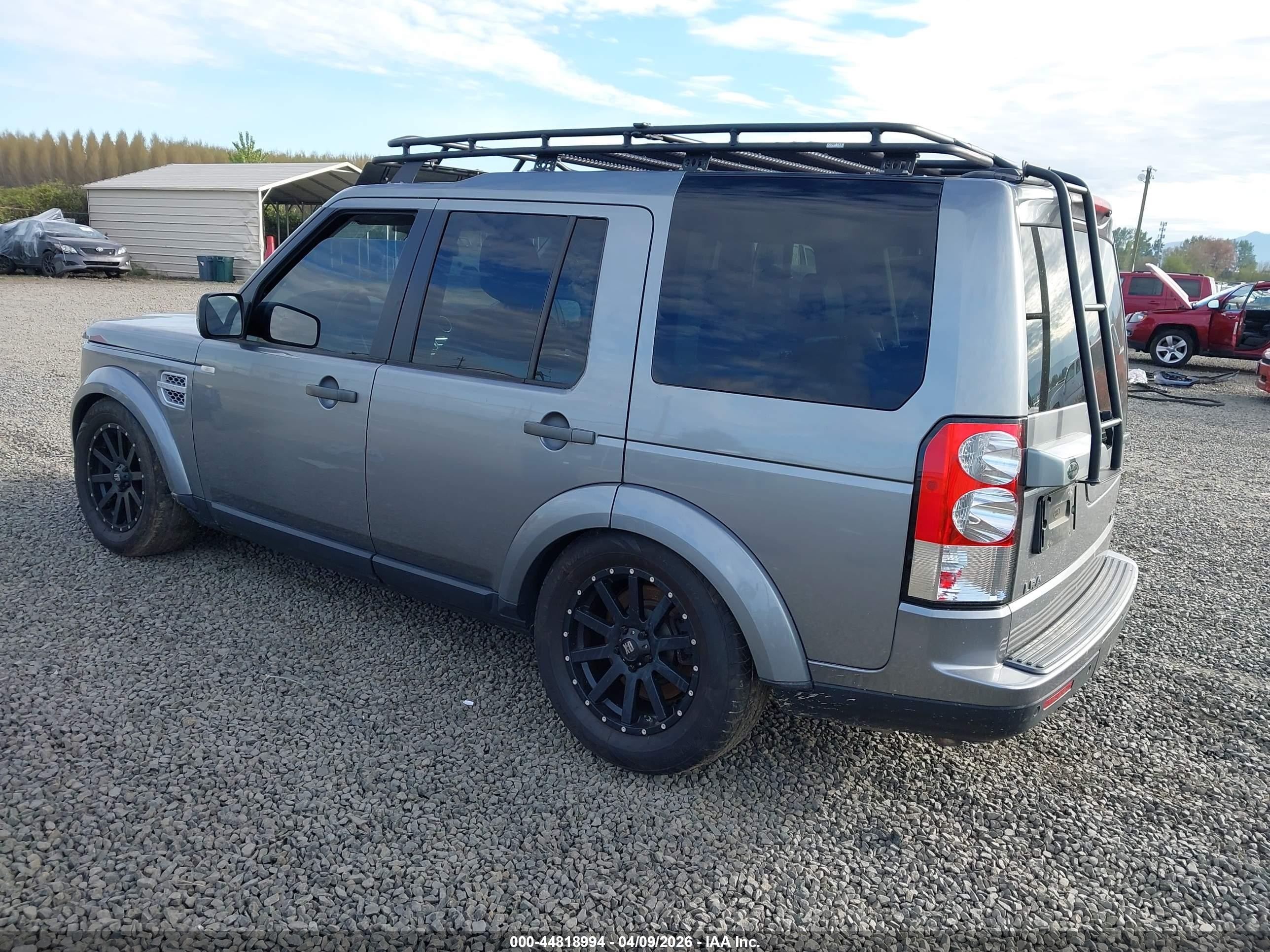 2011 Land Rover Lr4 Silver vin: SALAG2D42BA593262