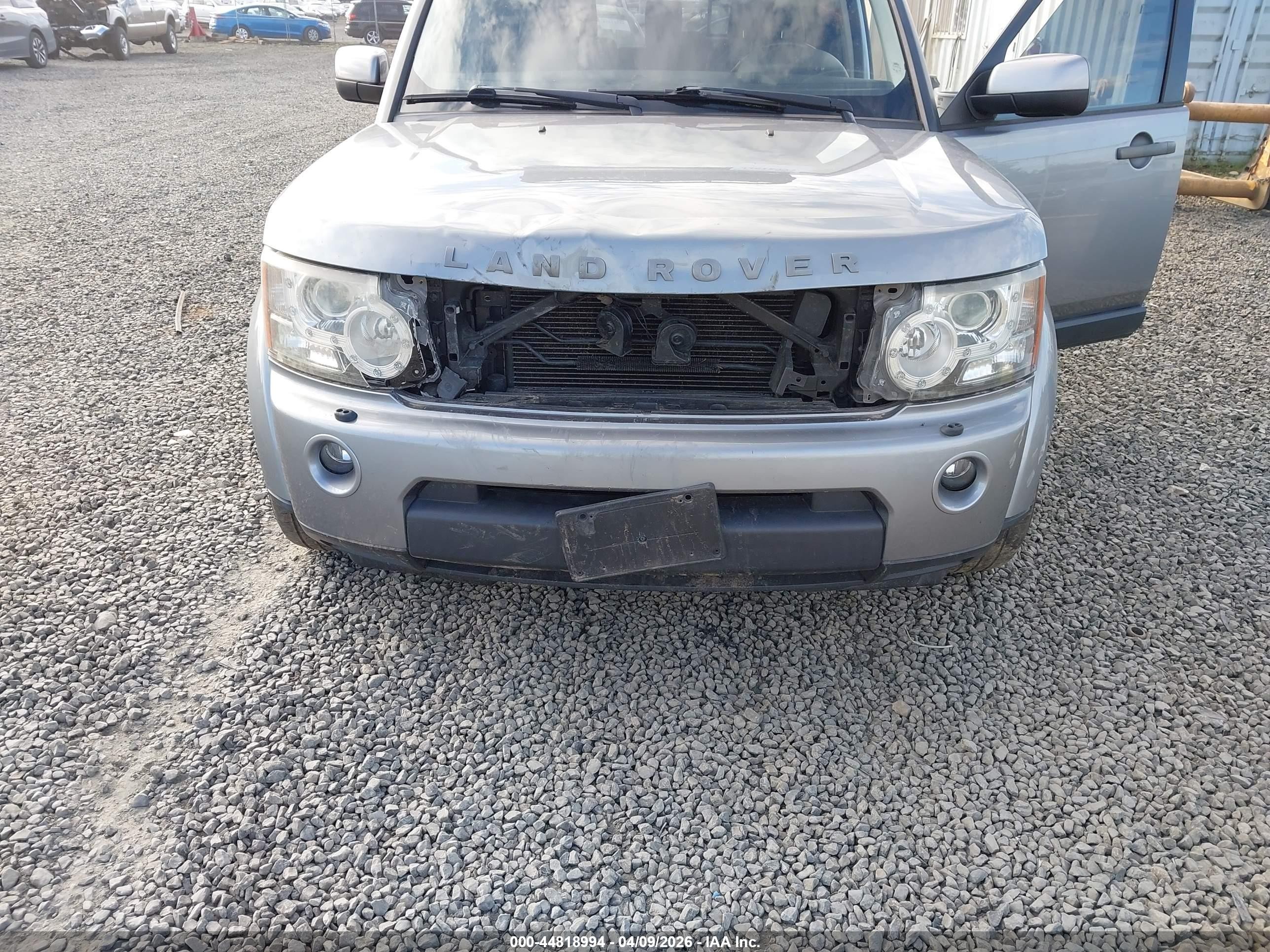 2011 Land Rover Lr4 Silver vin: SALAG2D42BA593262