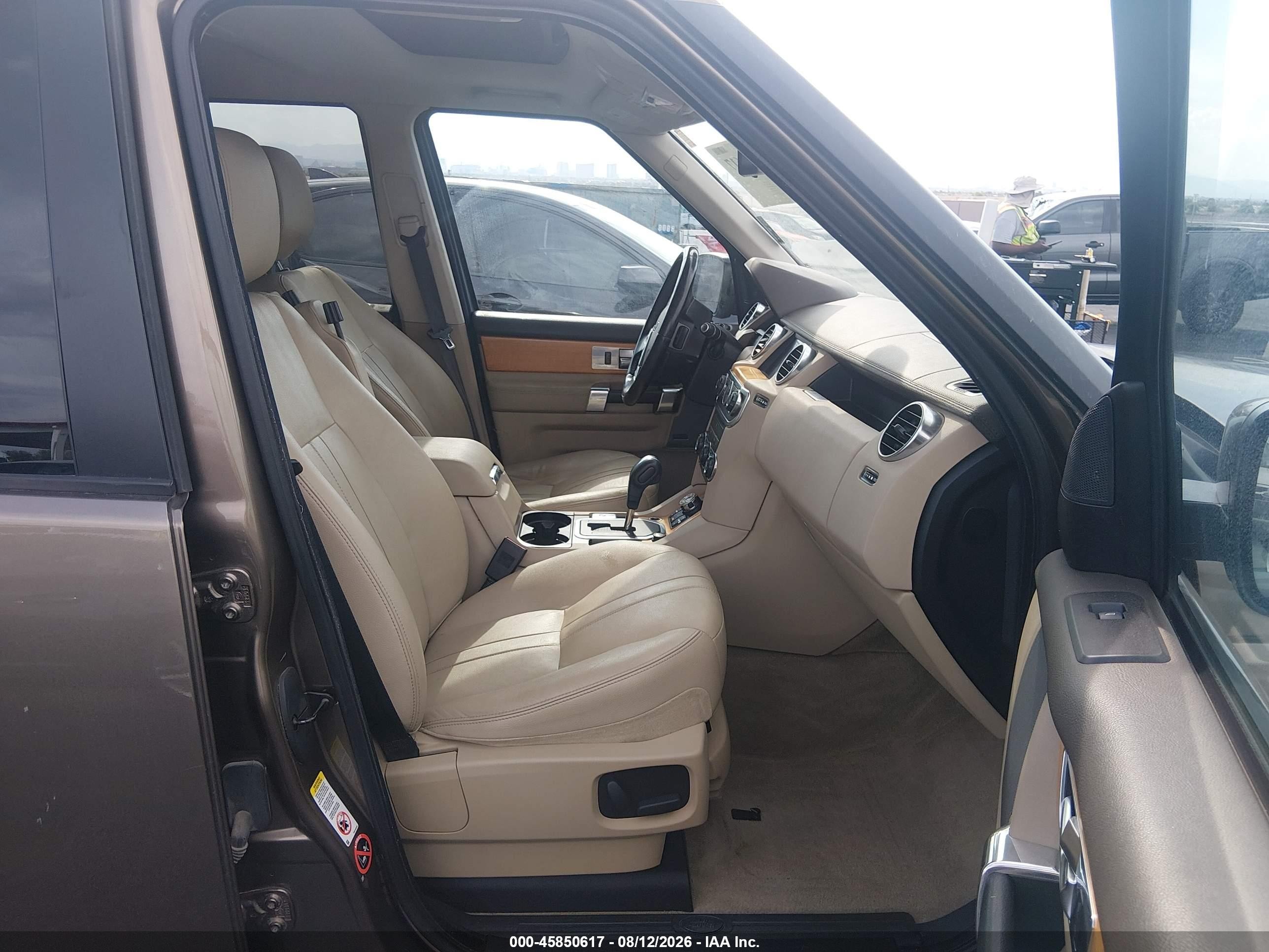2012 Land Rover Lr4   Gold vin: SALAG2D43CA621779