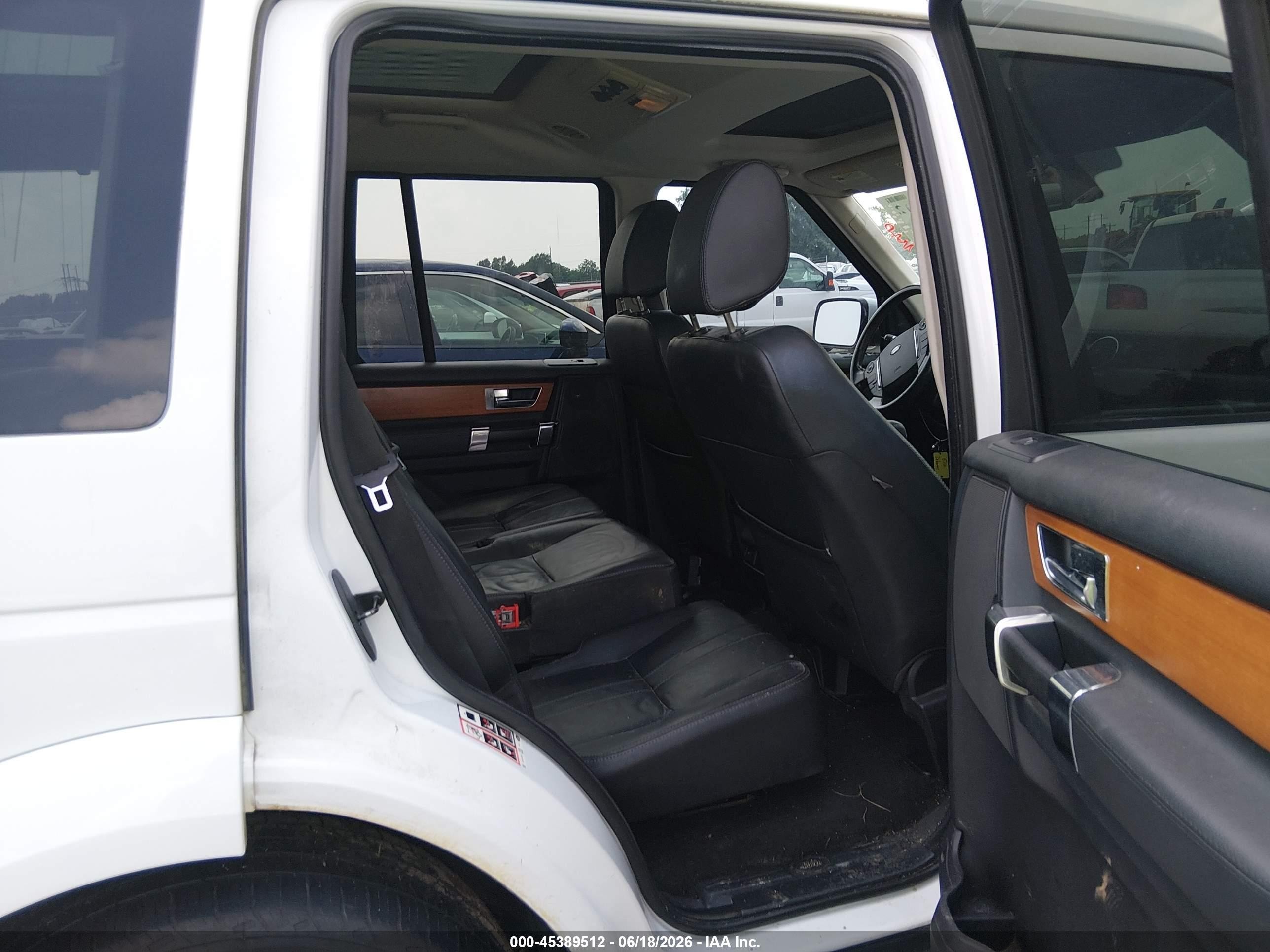 2013 Land Rover Lr4   White vin: SALAG2D44DA667932