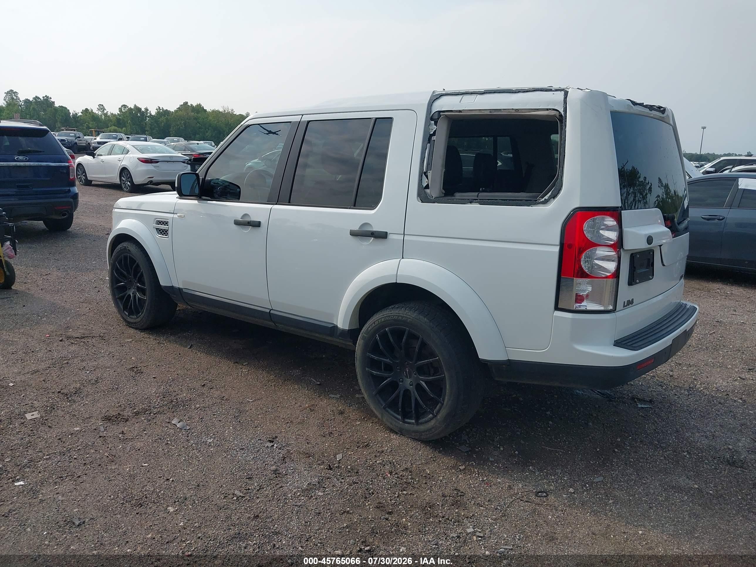 2013 Land Rover Lr4   White vin: SALAG2D44DA667932