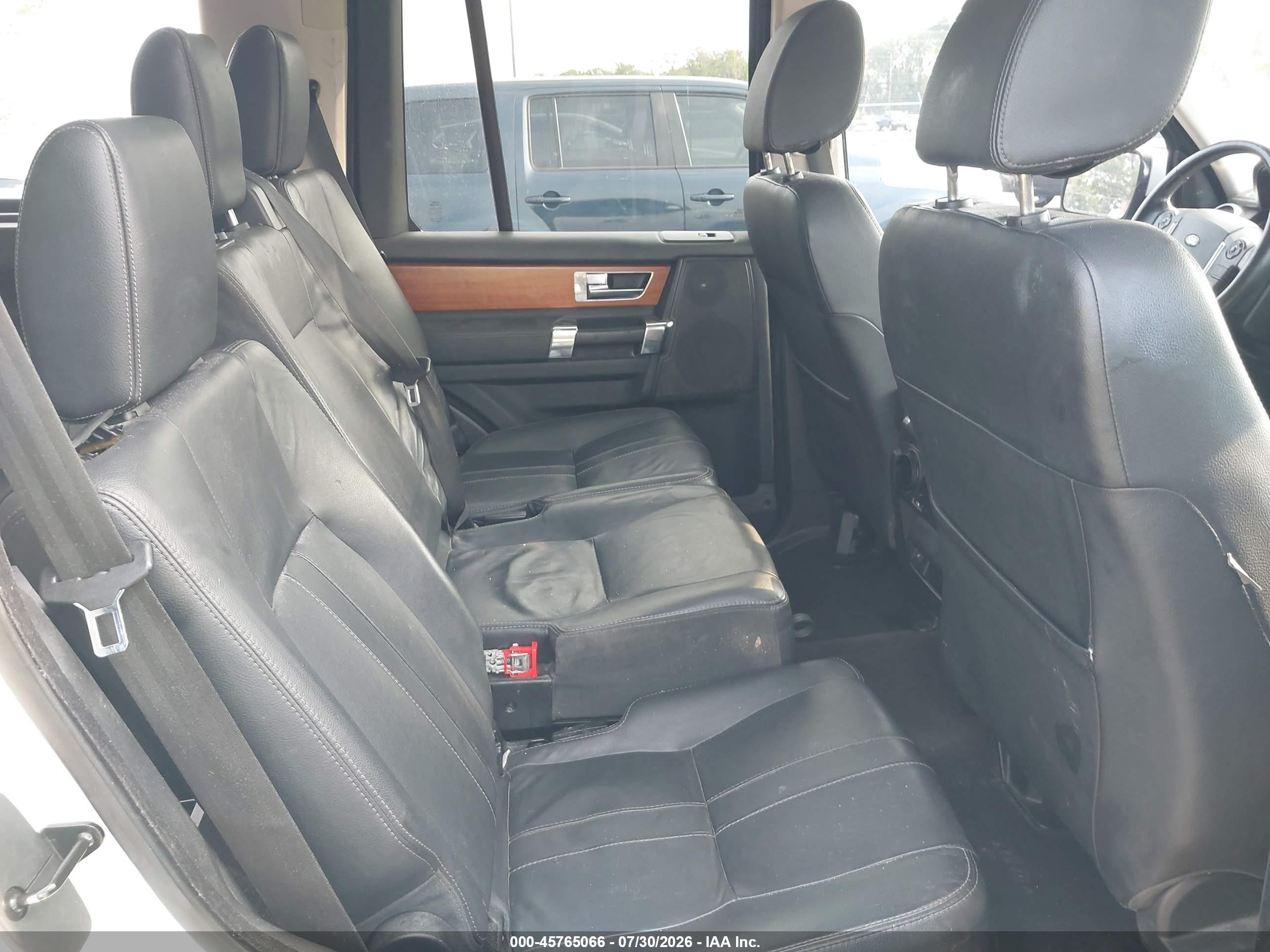 2013 Land Rover Lr4   White vin: SALAG2D44DA667932