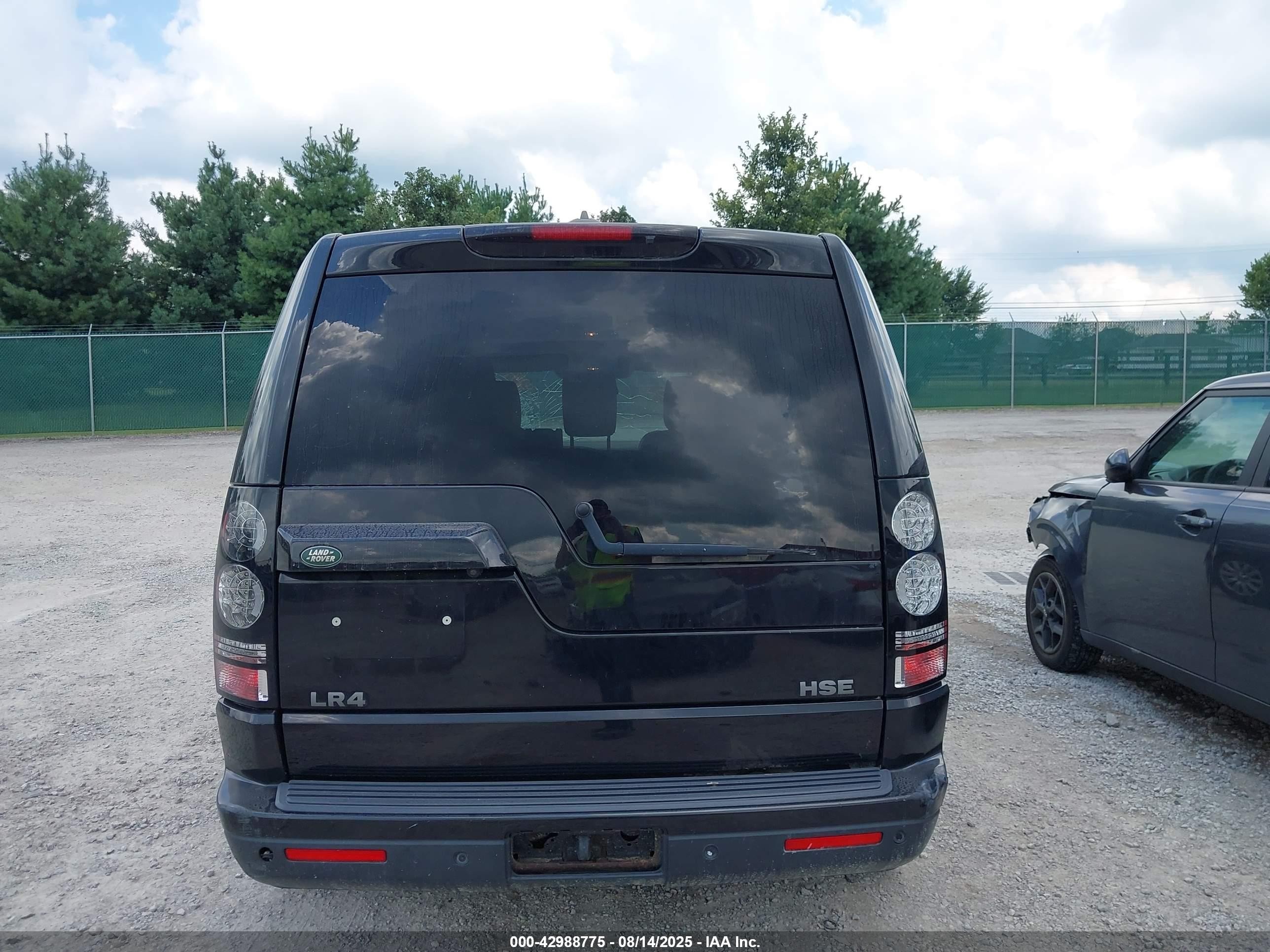 2013 Land Rover Lr4   Black vin: SALAG2D44DA684259