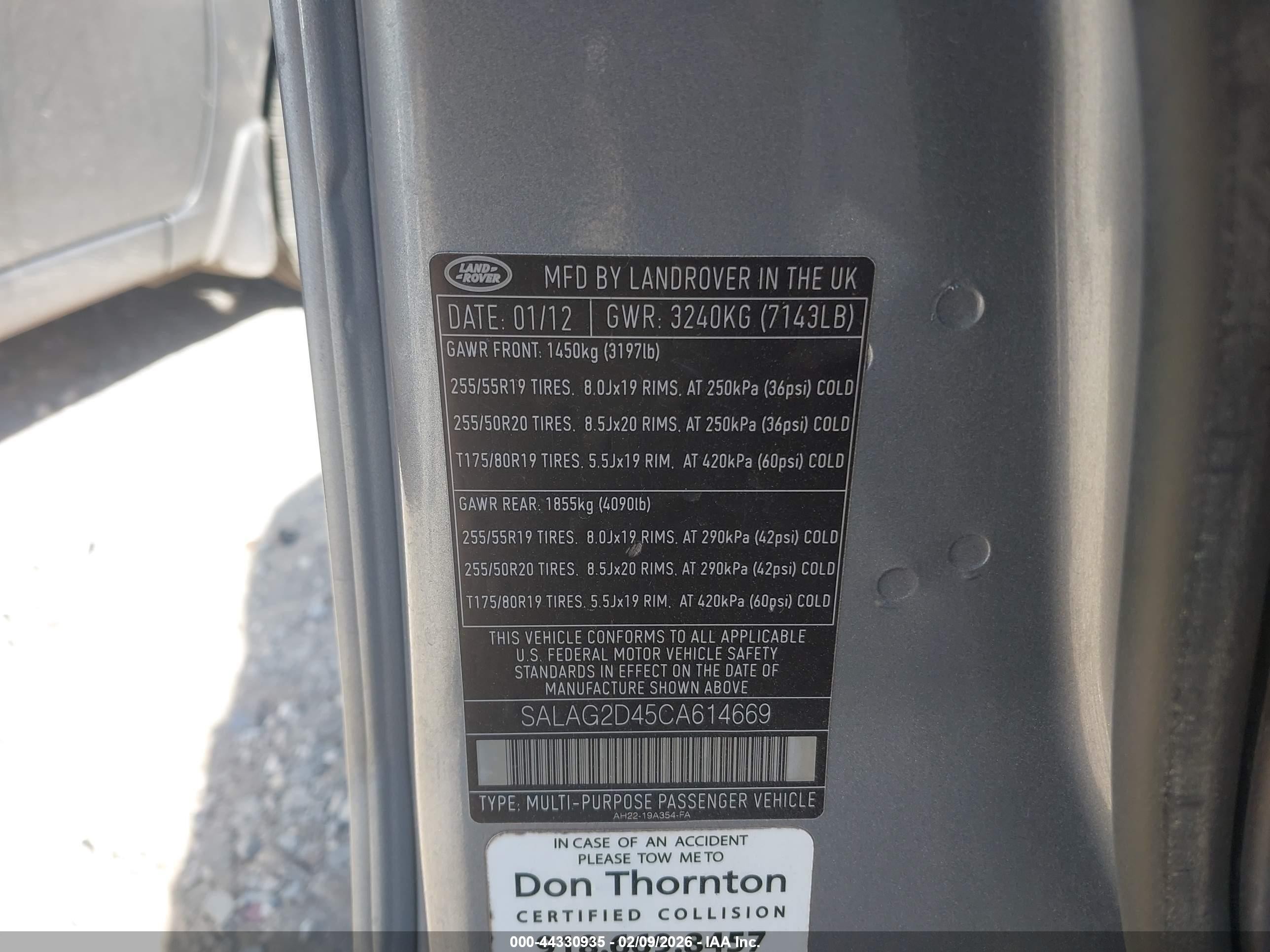 2012 Land Rover Lr4   Золотой vin: SALAG2D45CA614669