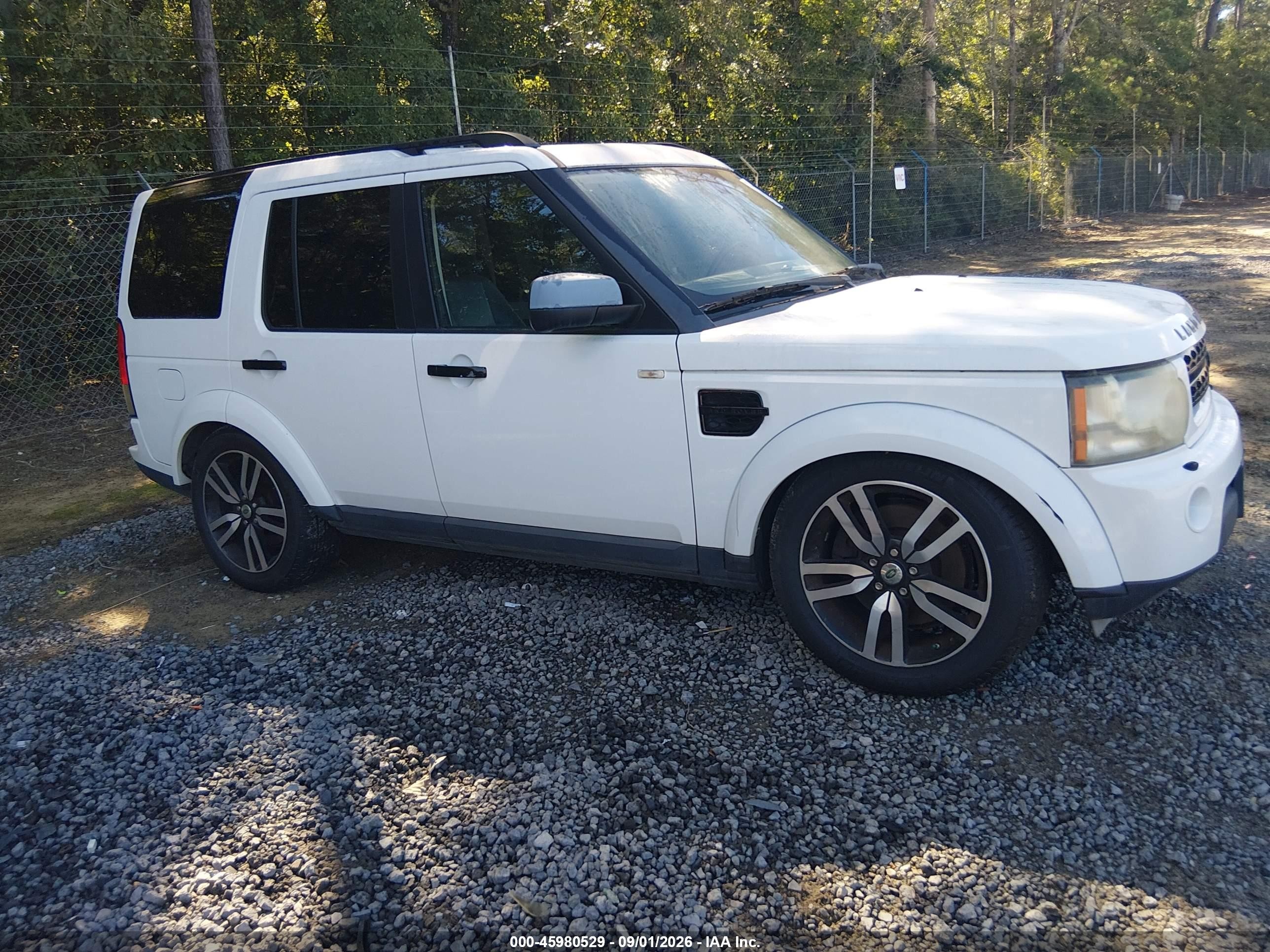 2011 Land Rover Lr4   White vin: SALAG2D46BA565643