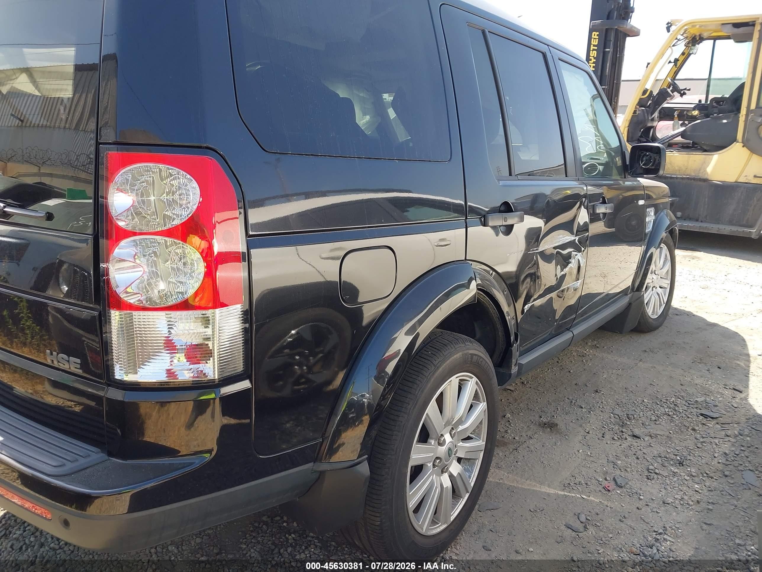2013 Land Rover Lr4   Черный vin: SALAG2D46DA673294