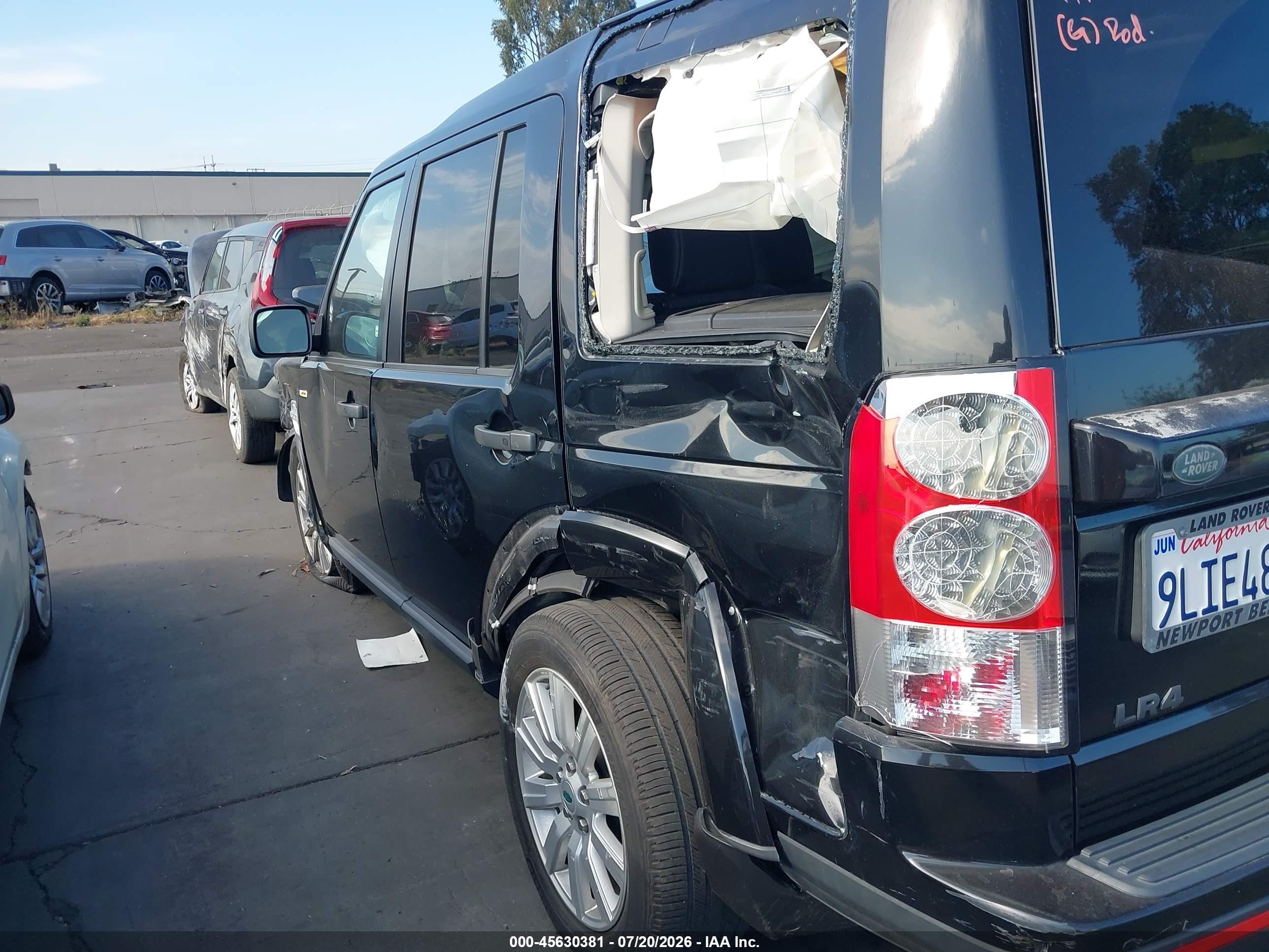 2013 Land Rover Lr4   Черный vin: SALAG2D46DA673294