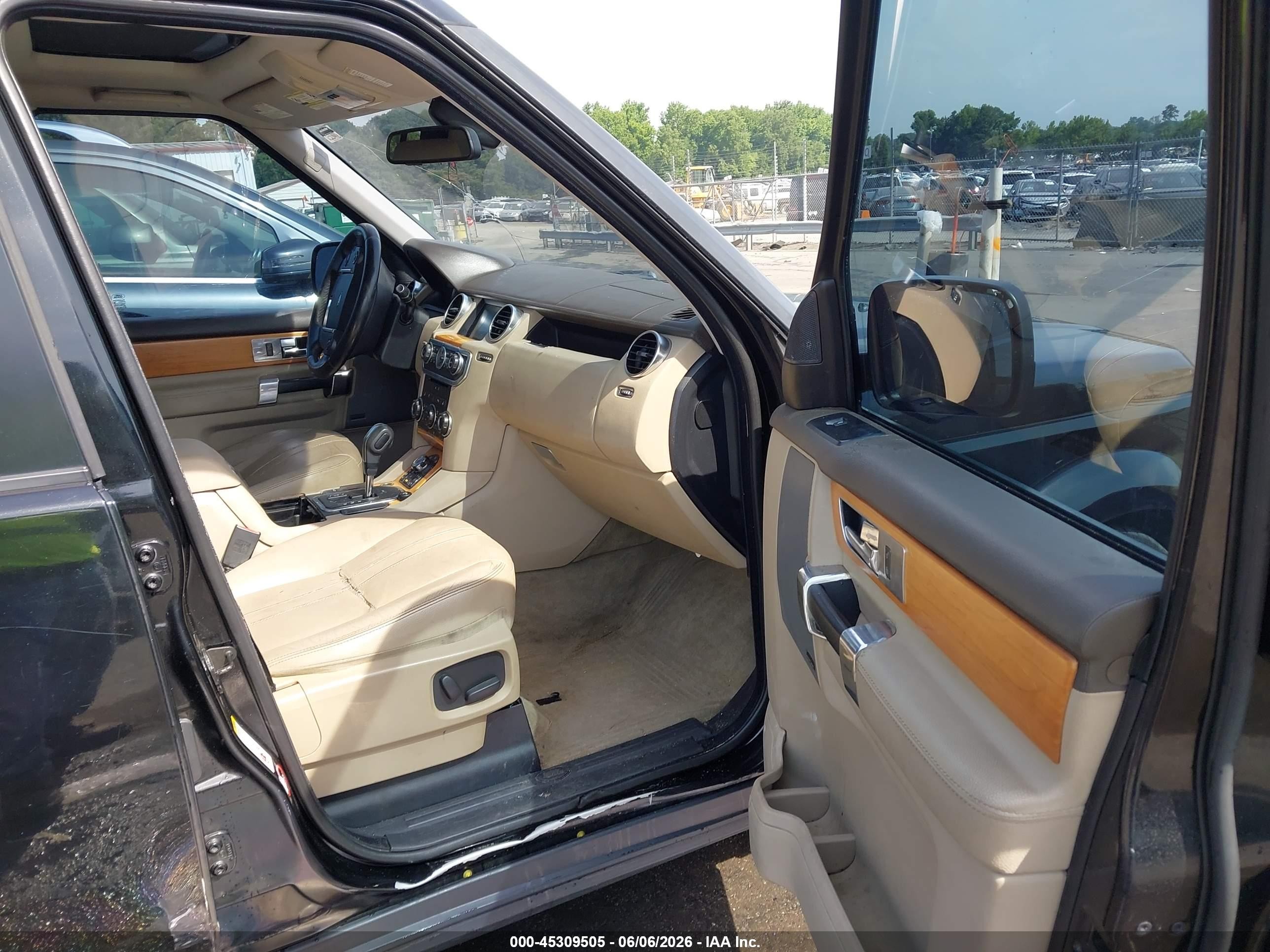 2013 Land Rover Lr4   Black vin: SALAG2D48DA672101