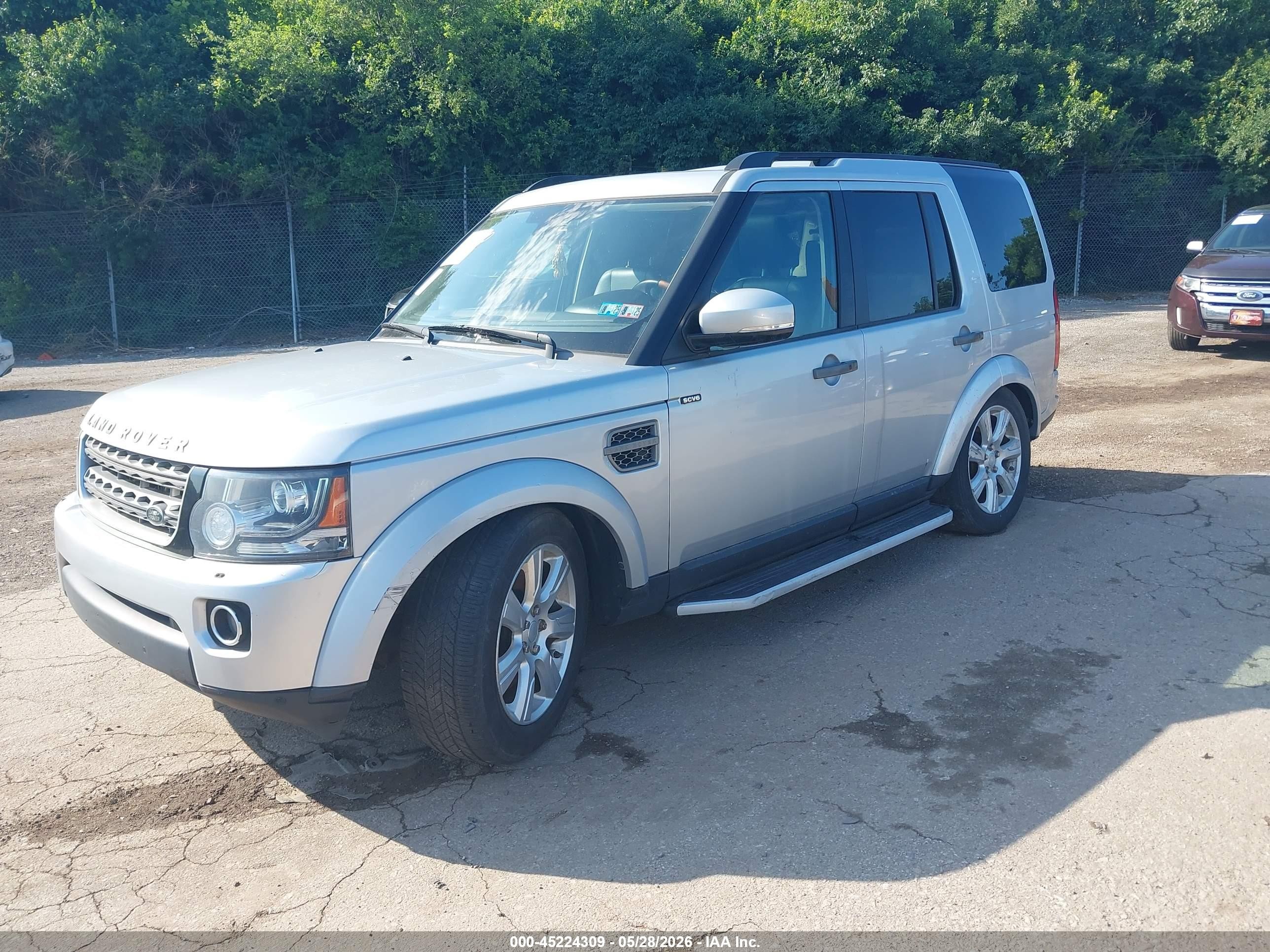 2015 Land Rover Lr4 Silver vin: SALAG2V61FA769319
