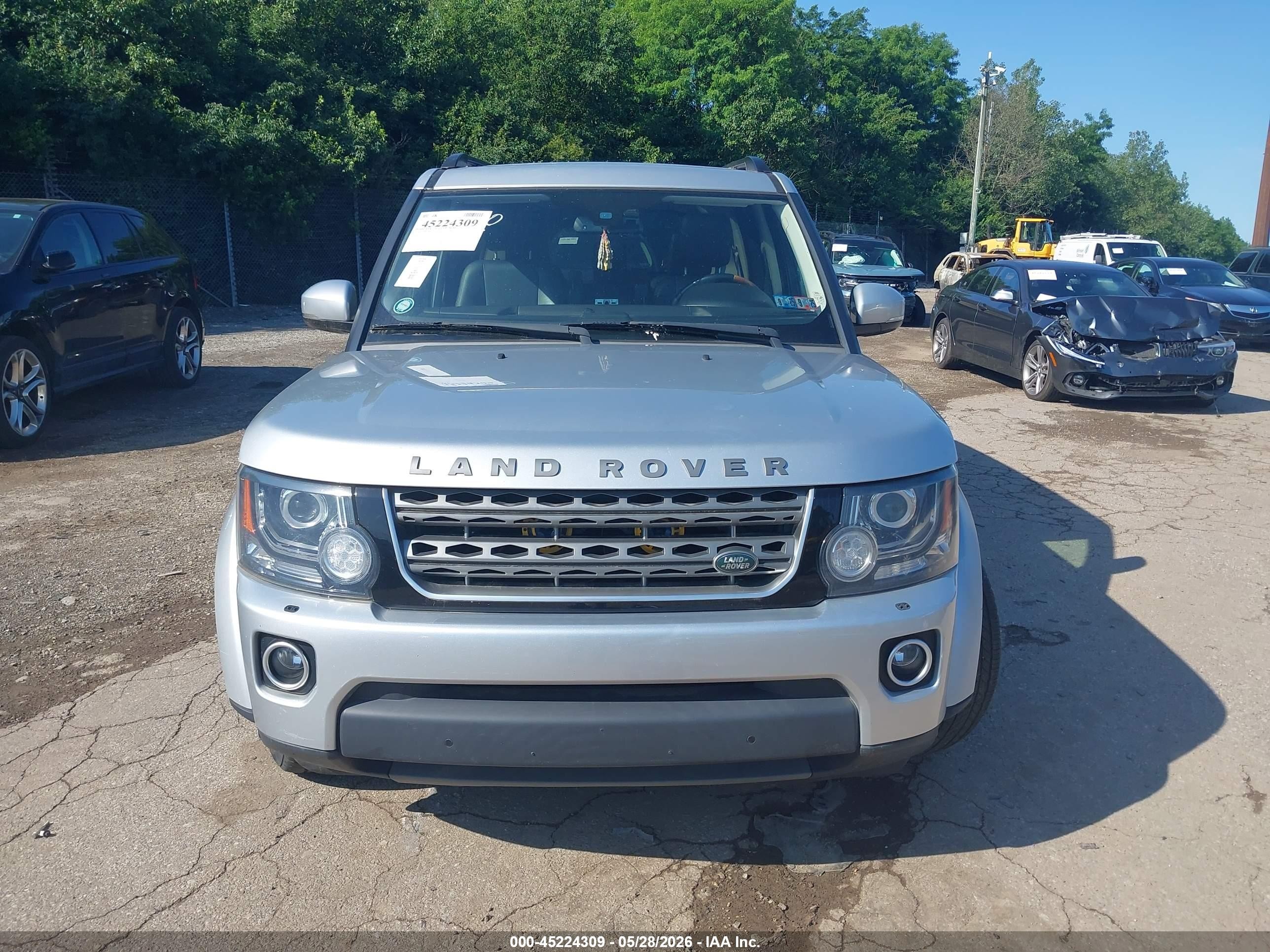 2015 Land Rover Lr4 Silver vin: SALAG2V61FA769319