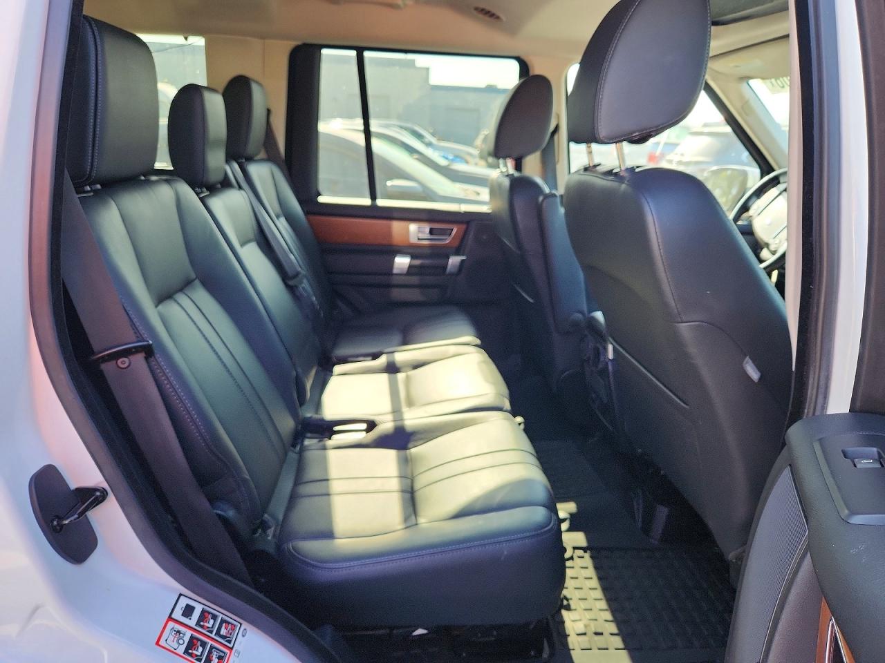 2015 Land Rover Lr4 Hse White vin: SALAG2V64FA774613