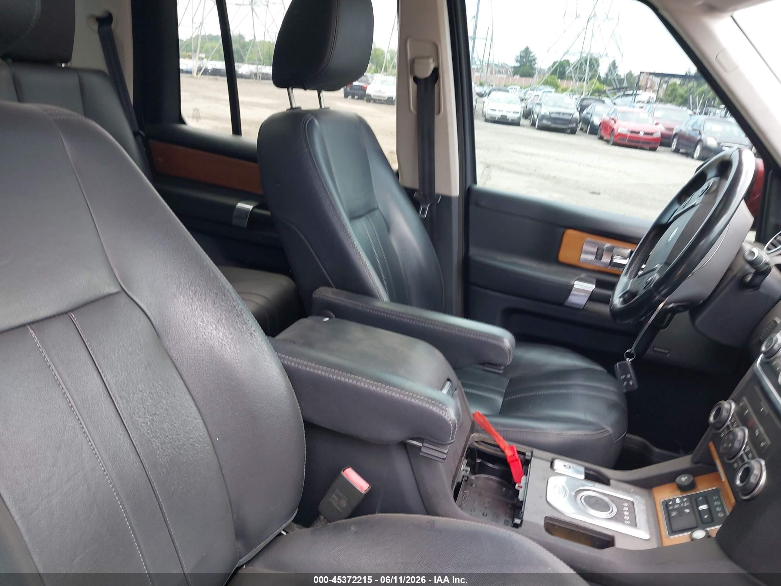 2015 Land Rover Lr4   Red vin: SALAG2V68FA750962