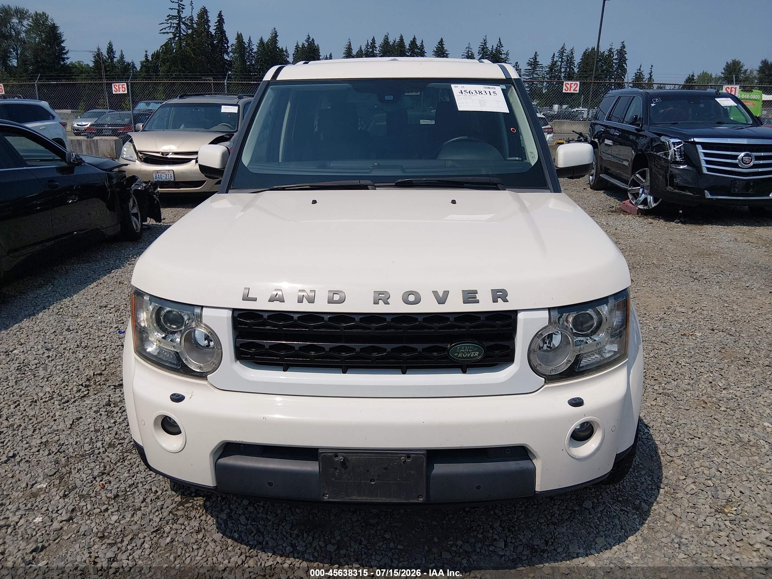 2010 Land Rover Lr4   White vin: SALAK2D41AA534345