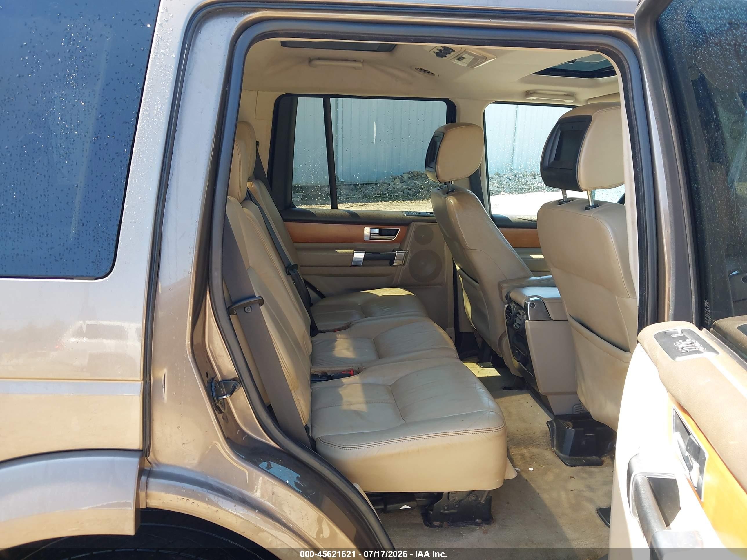 2011 Land Rover Lr4   Pewter vin: SALAK2D43BA558924