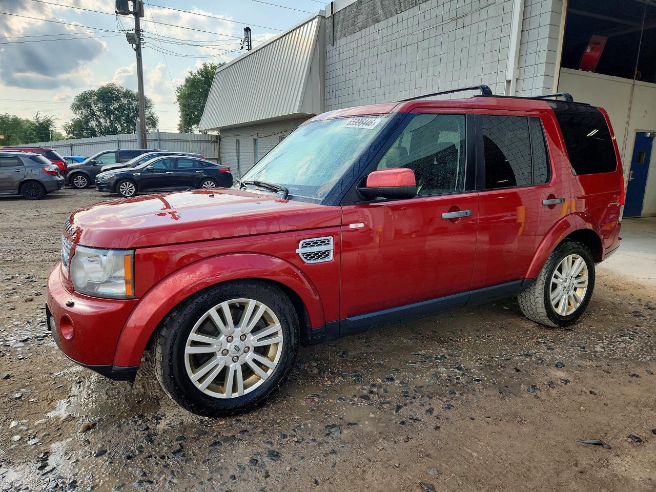 2011 Land Rover Lr4 Hse Luxury Красный vin: SALAK2D45BA576602