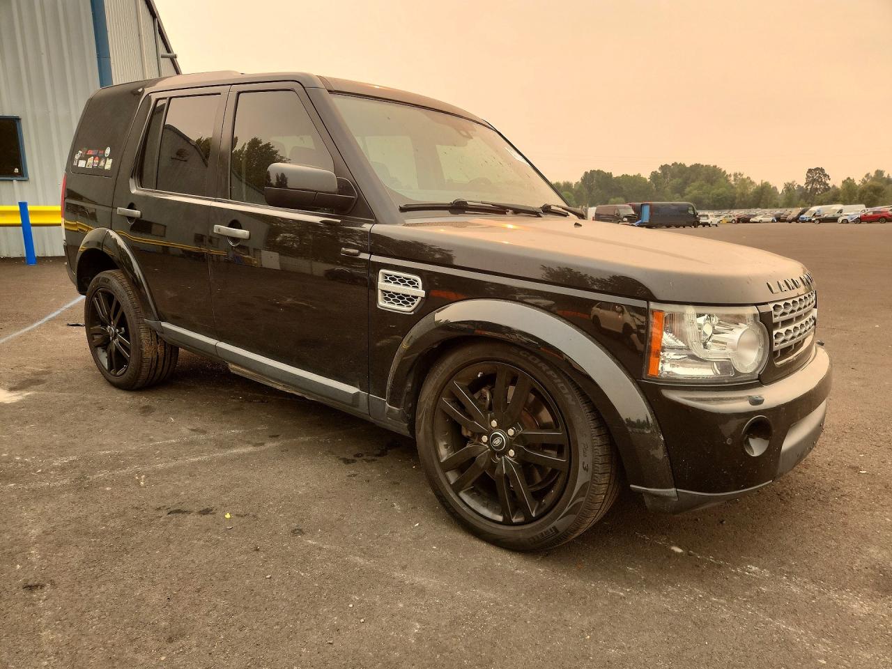 2011 Land Rover Lr4 Hse Luxury Черный vin: SALAK2D46BA554804