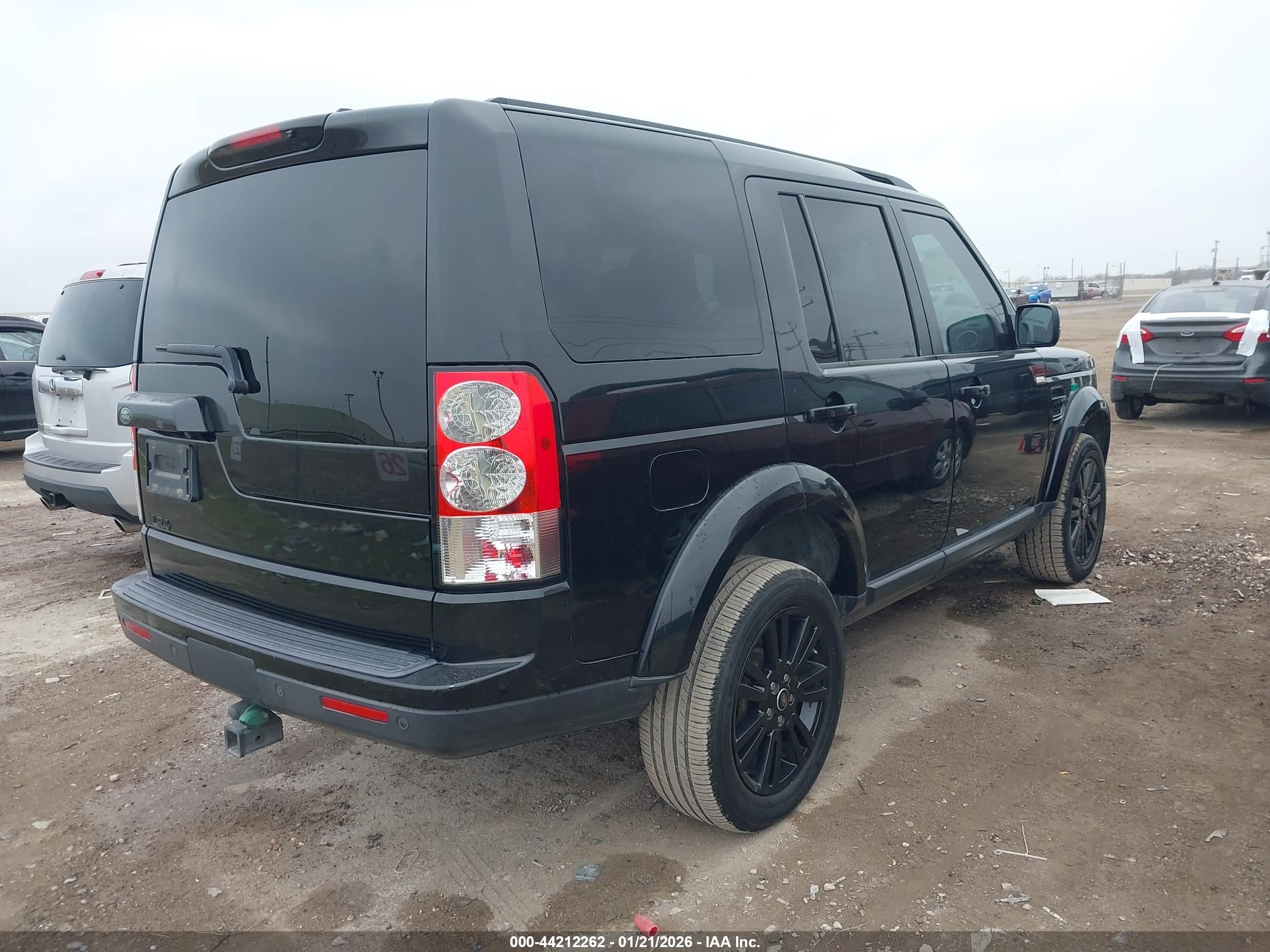2013 Land Rover Lr4   Черный vin: SALAK2D46DA653383