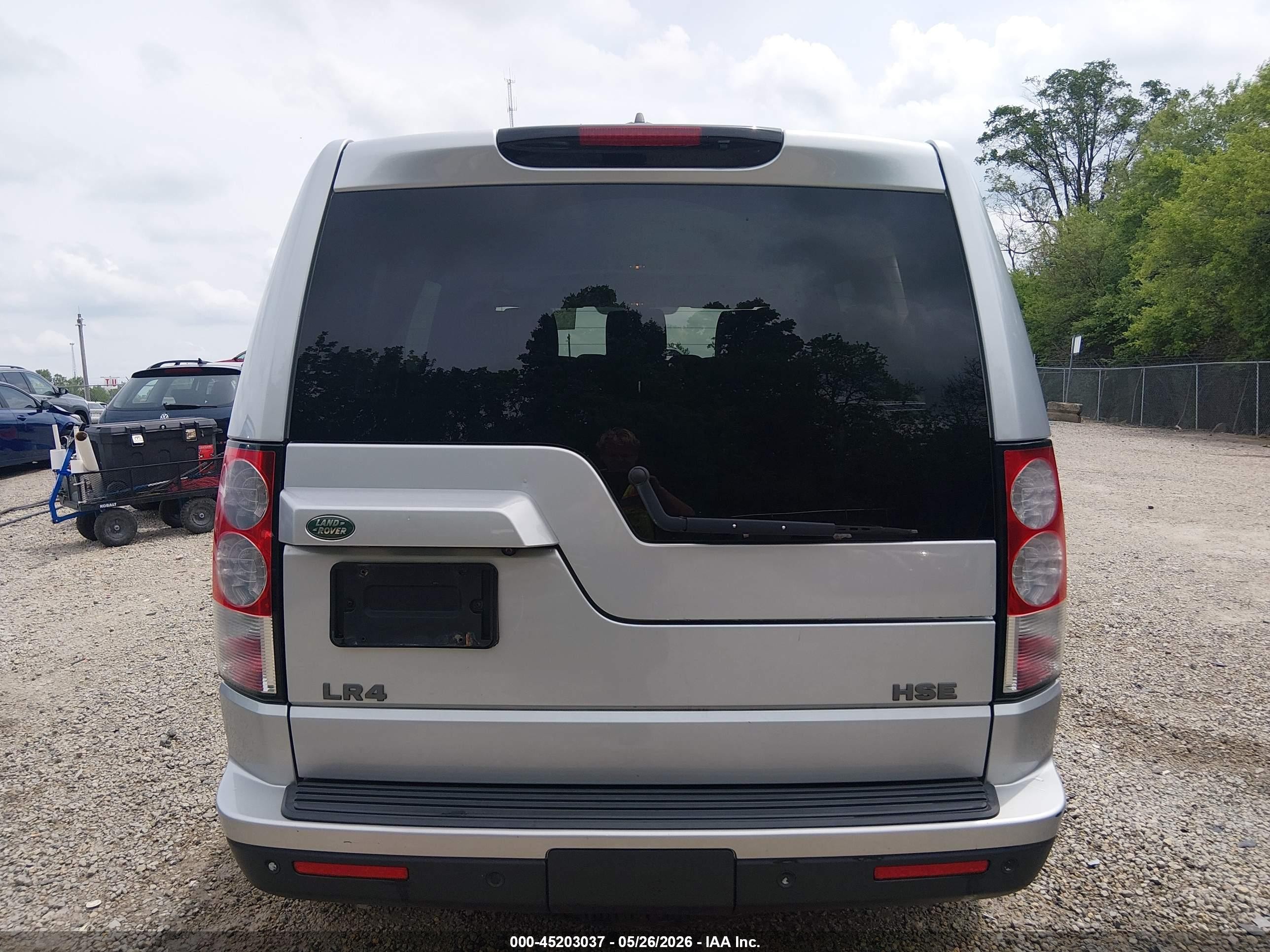 2012 Land Rover Lr4   Silver vin: SALAK2D48CA633991
