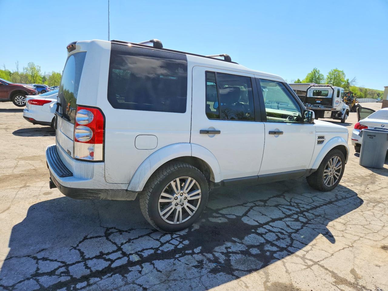 2011 Land Rover Lr4 Hse Luxury White vin: SALAK2D49BA557518