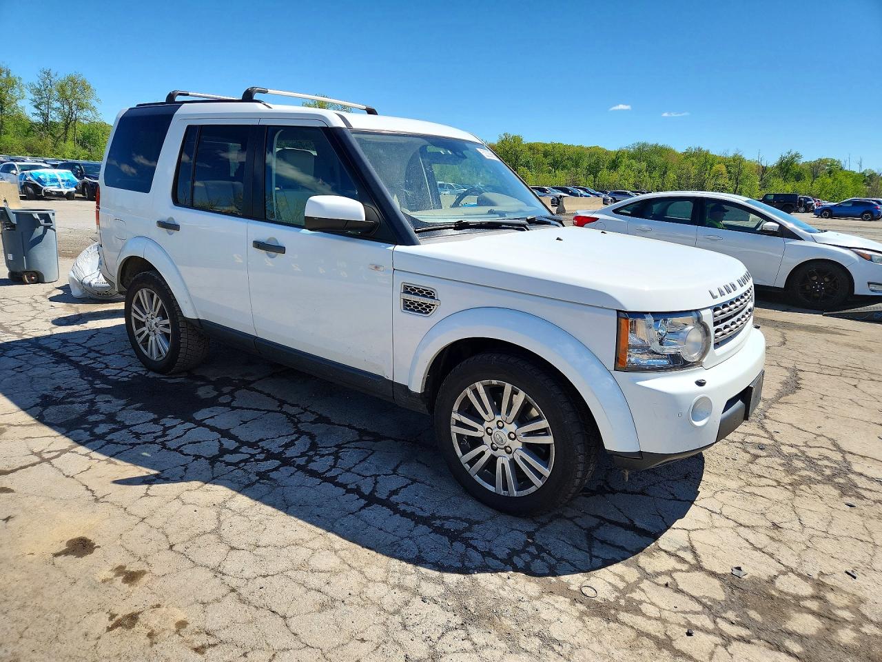 2011 Land Rover Lr4 Hse Luxury White vin: SALAK2D49BA557518