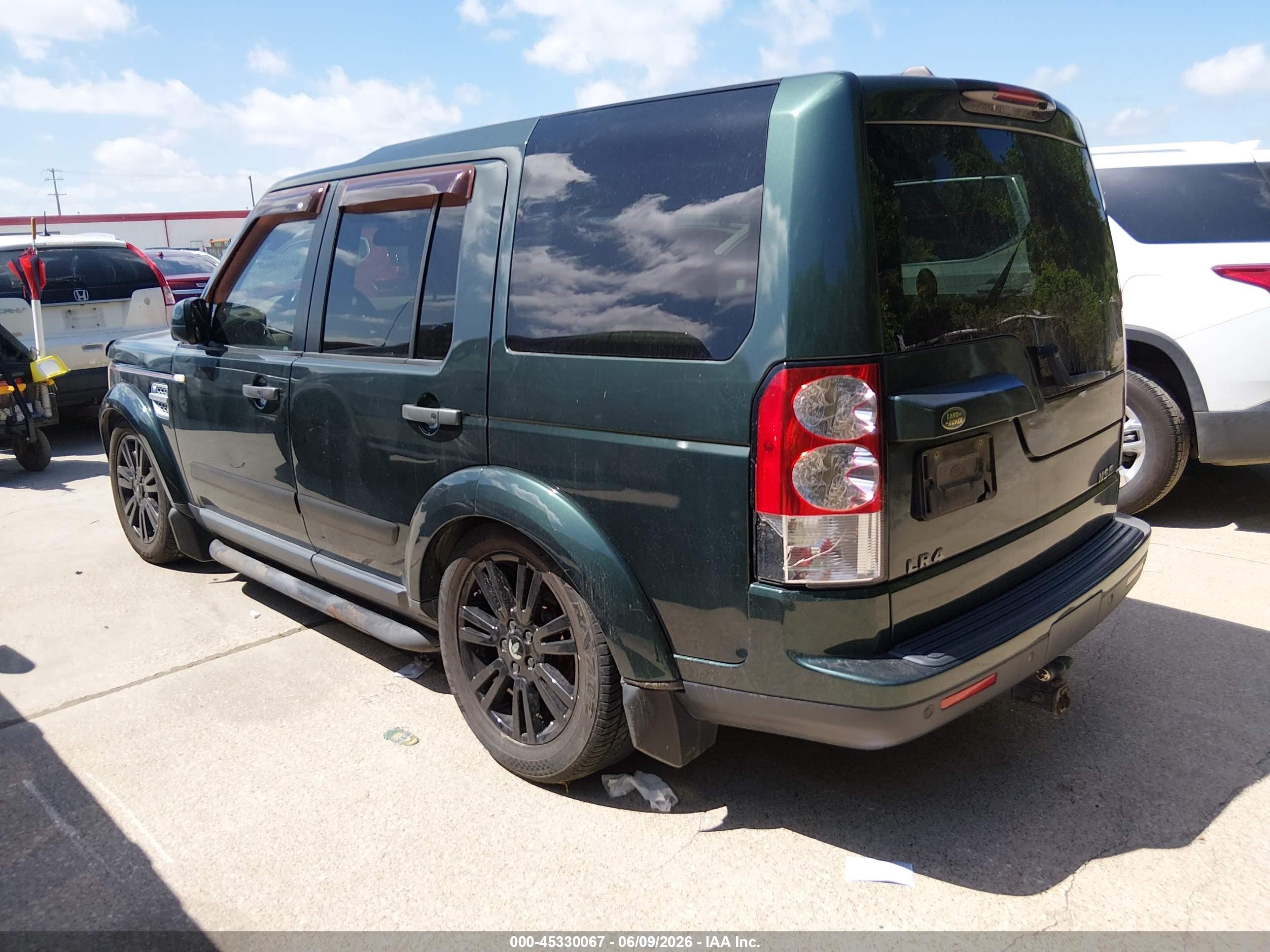 2011 Land Rover Lr4   Green vin: SALAK2D49BA572262