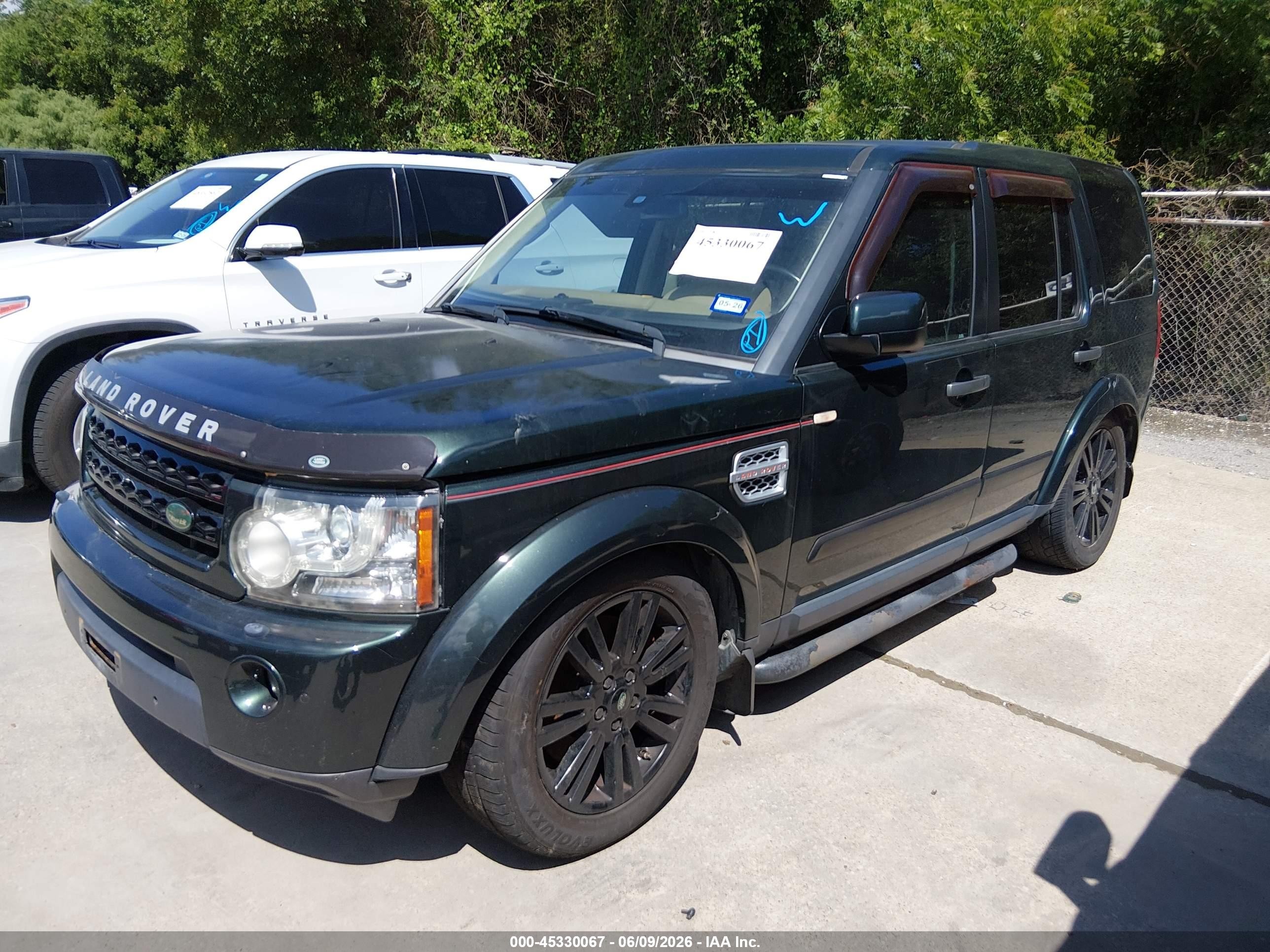 2011 Land Rover Lr4   Green vin: SALAK2D49BA572262