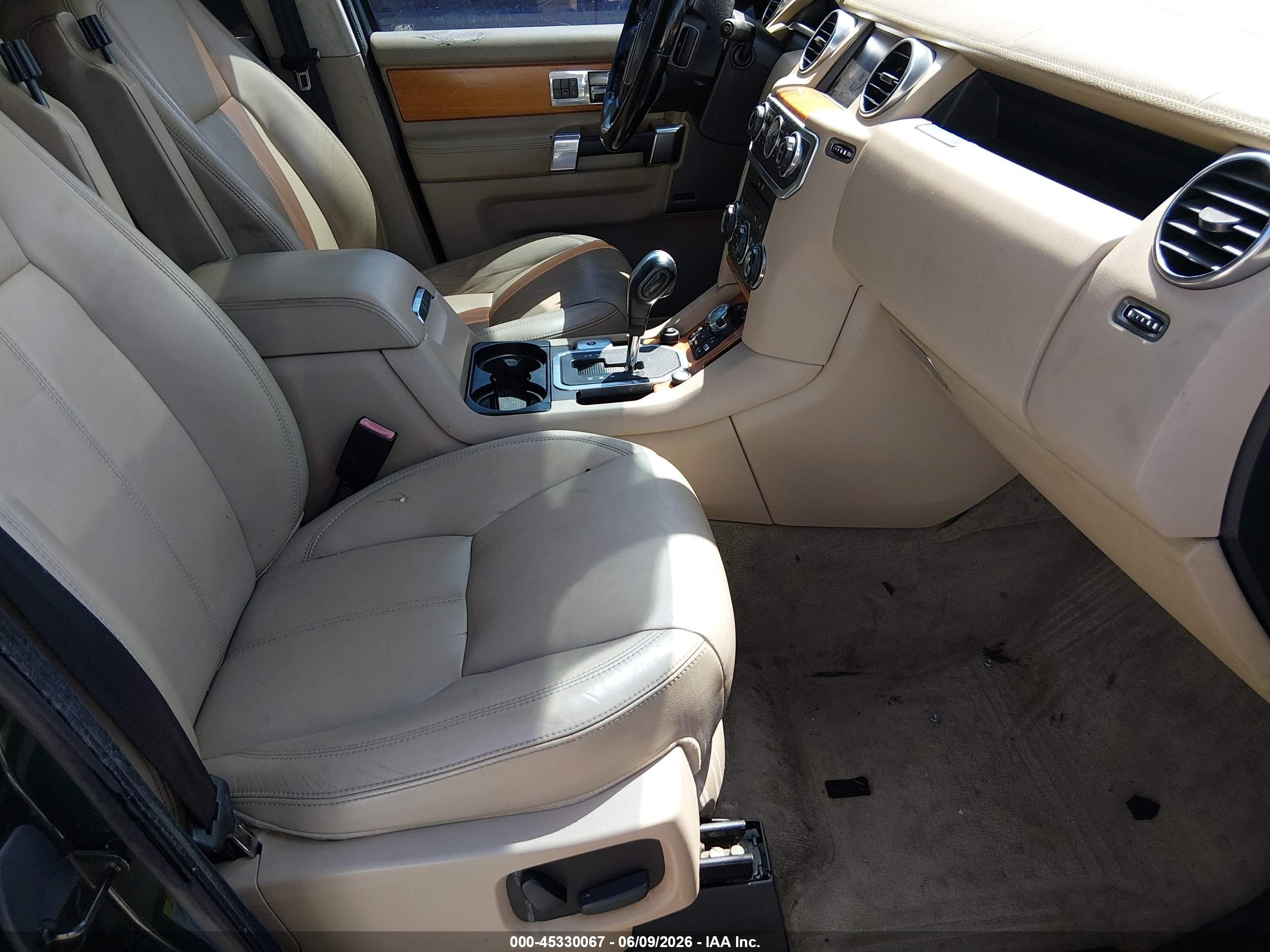 2011 Land Rover Lr4   Green vin: SALAK2D49BA572262