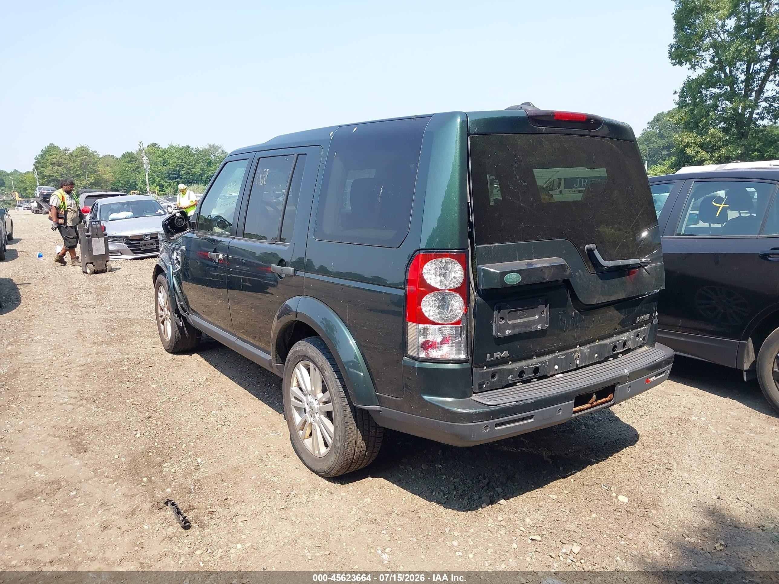 2011 Land Rover Lr4   Green vin: SALAK2D49BA586291