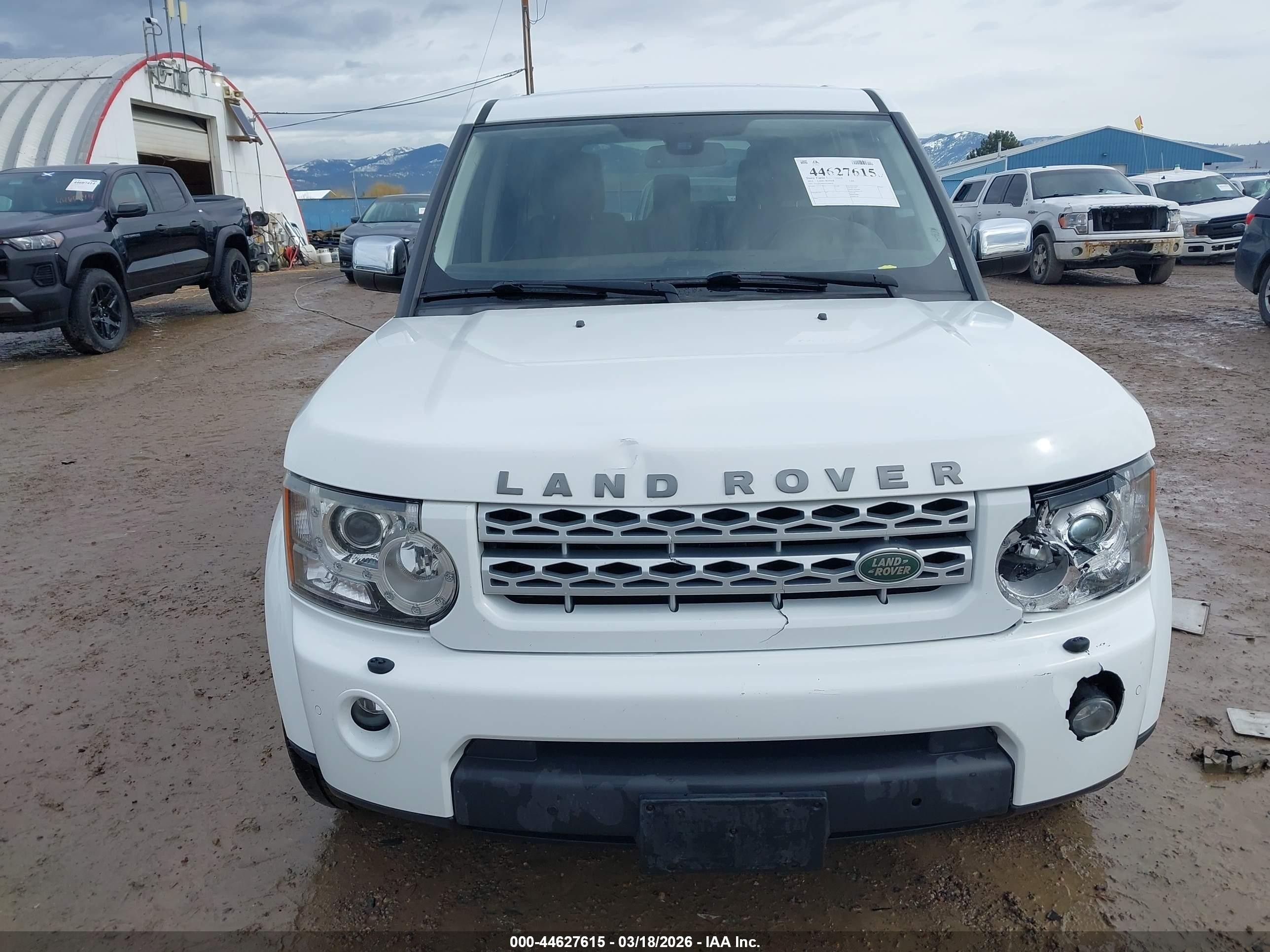 2013 Land Rover Lr4   White vin: SALAK2D4XDA660241