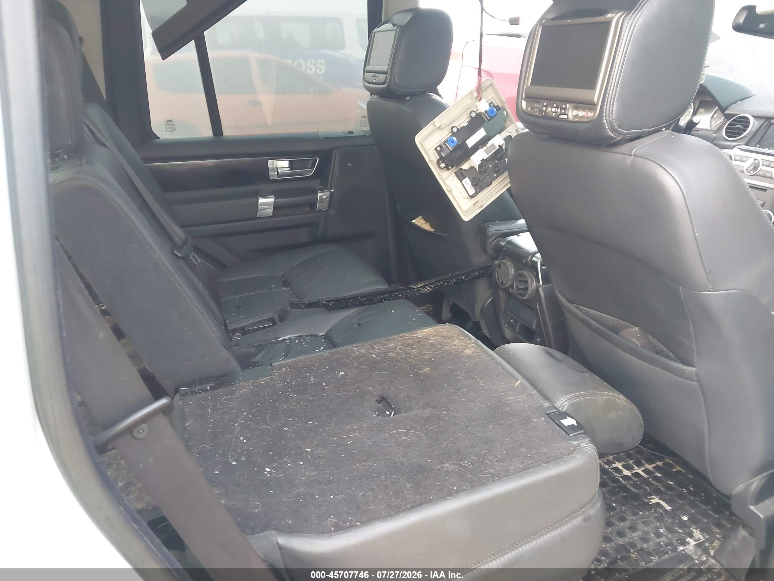 2013 Land Rover Lr4   White vin: SALAK2D4XDA679985